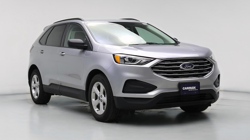 2020 Ford Edge SE Hero Image