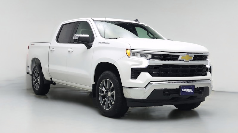 2022 Chevrolet Silverado 1500 LT Hero Image