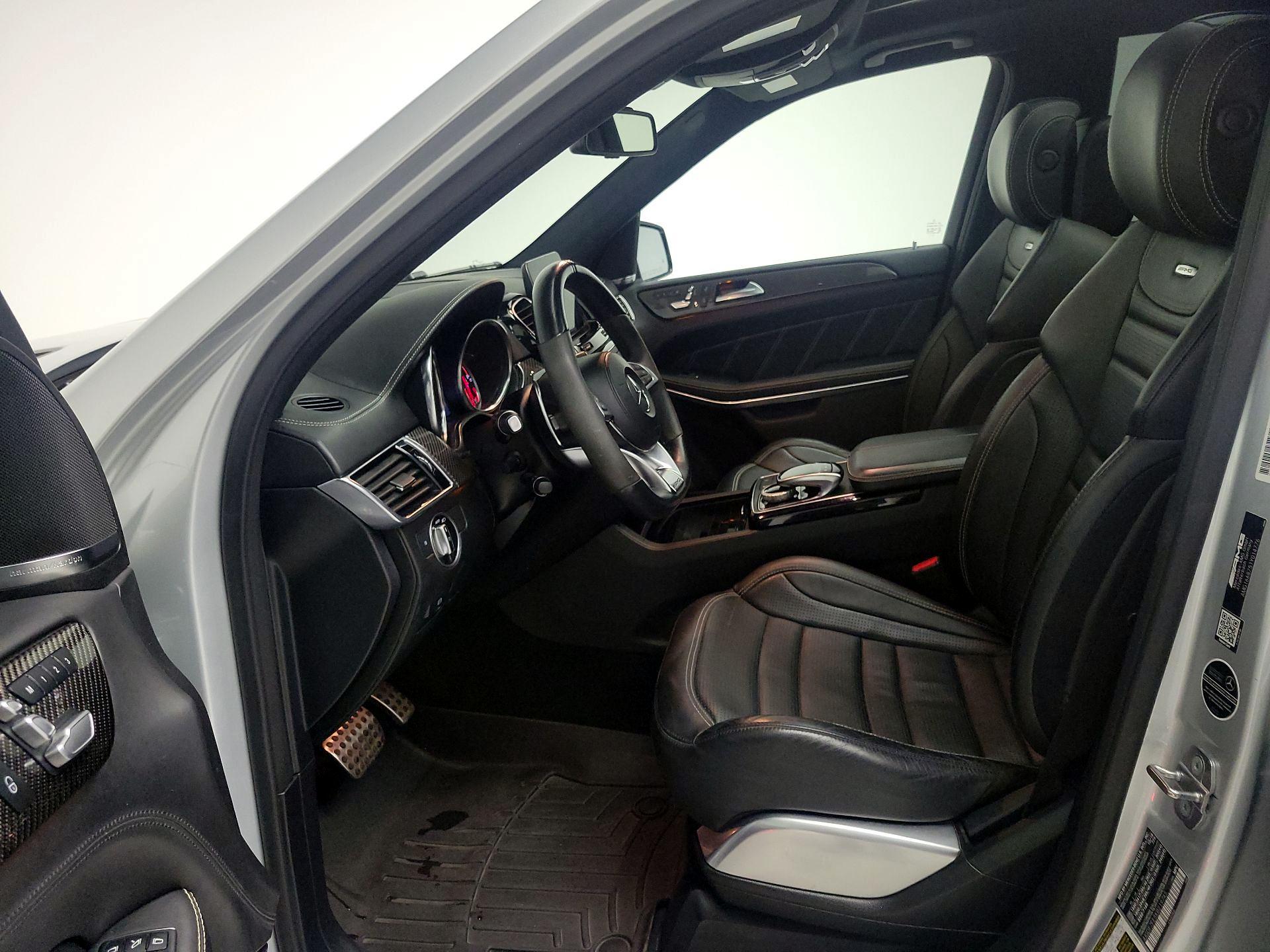 Thumbnail: 2019 Mercedes-Benz GL-Class - 11