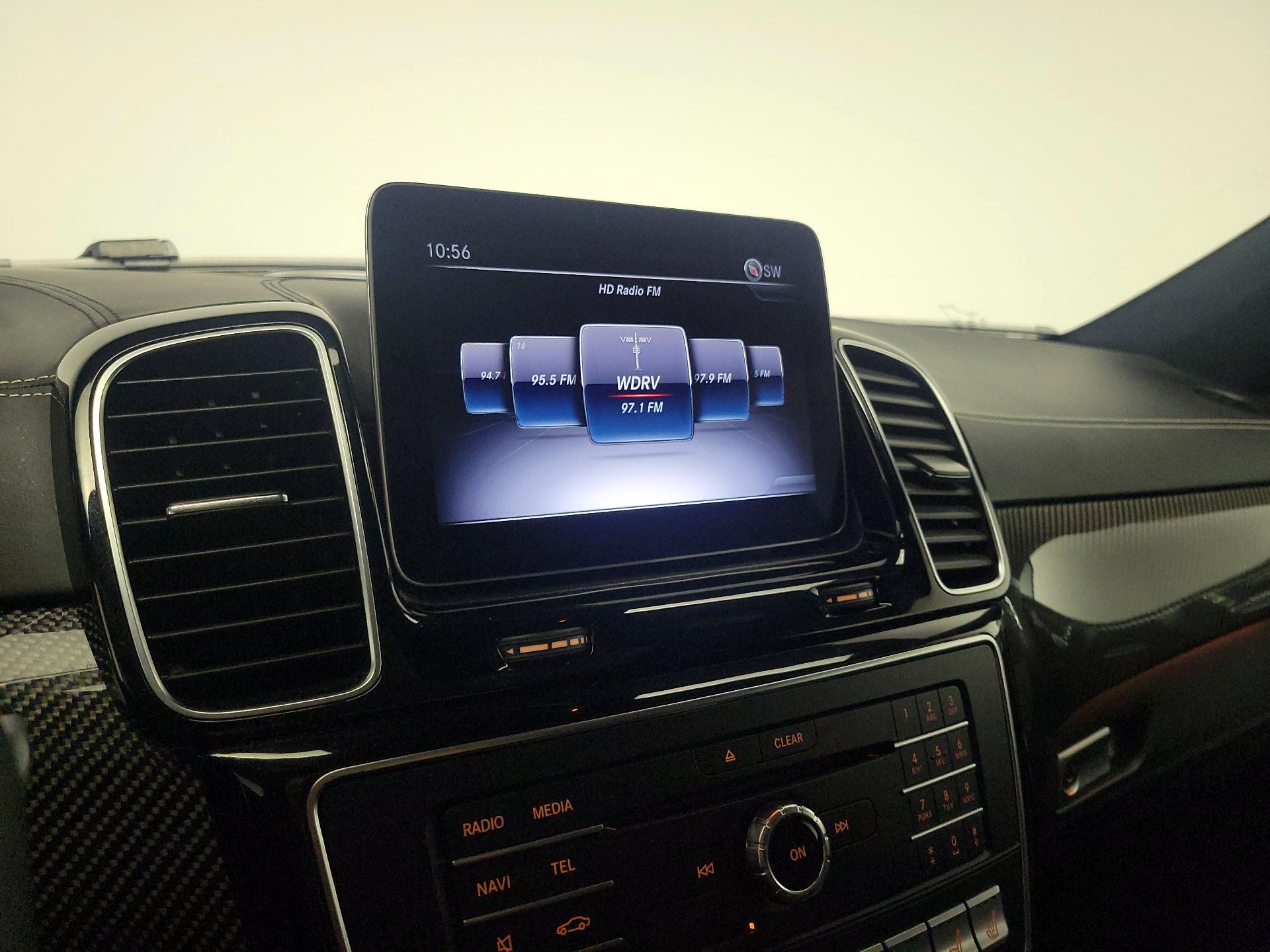 Thumbnail: 2019 Mercedes-Benz GL-Class - 16