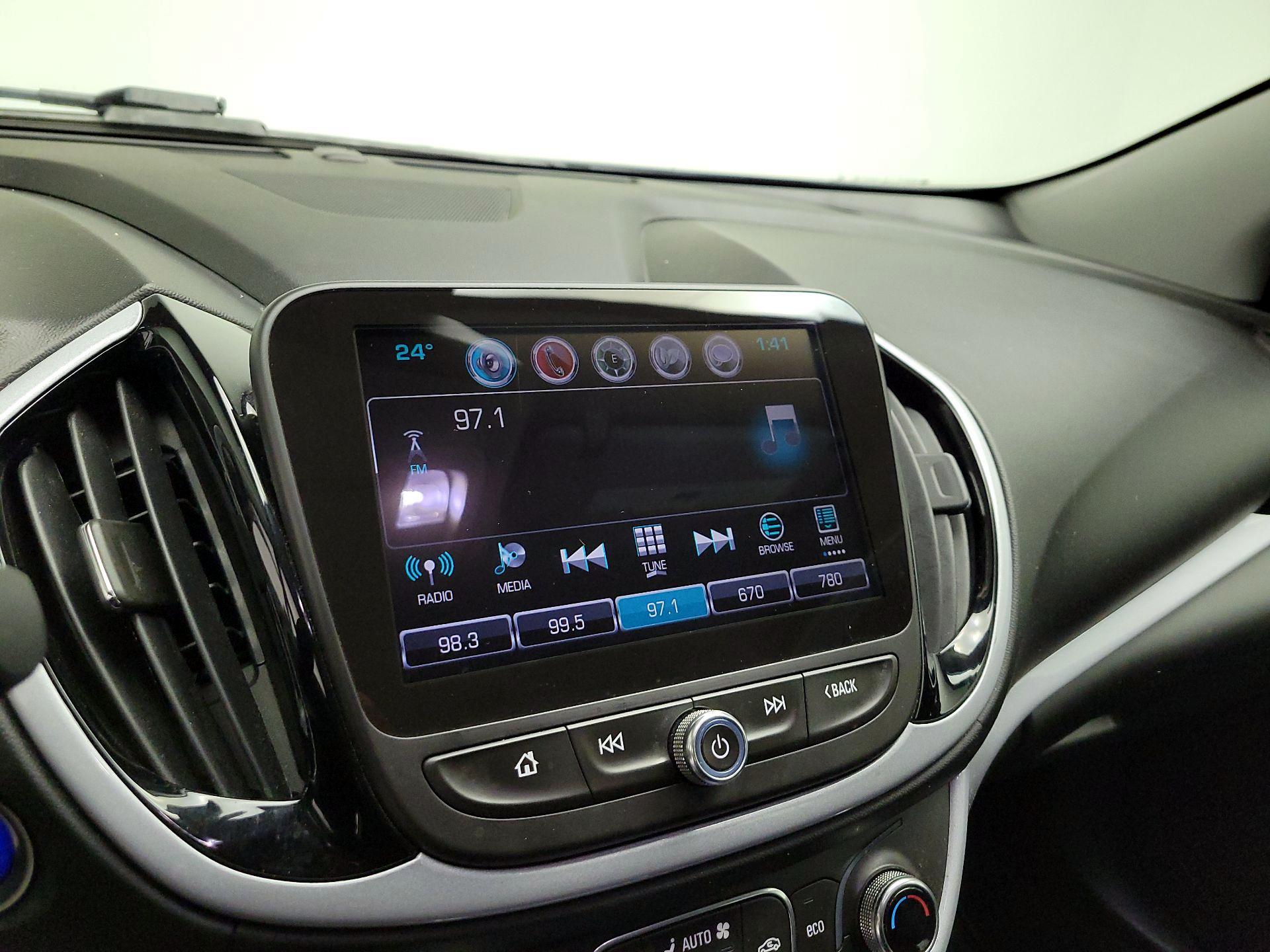 Thumbnail: 2018 Chevrolet Volt - 14