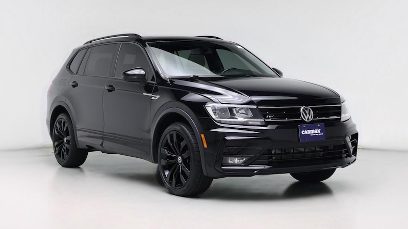 2021 Volkswagen Tiguan SE Hero Image