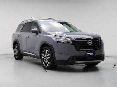 2023 Nissan Pathfinder Platinum -
                Kenosha, WI