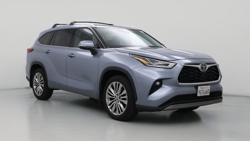 2023 Toyota Highlander Platinum Hero Image