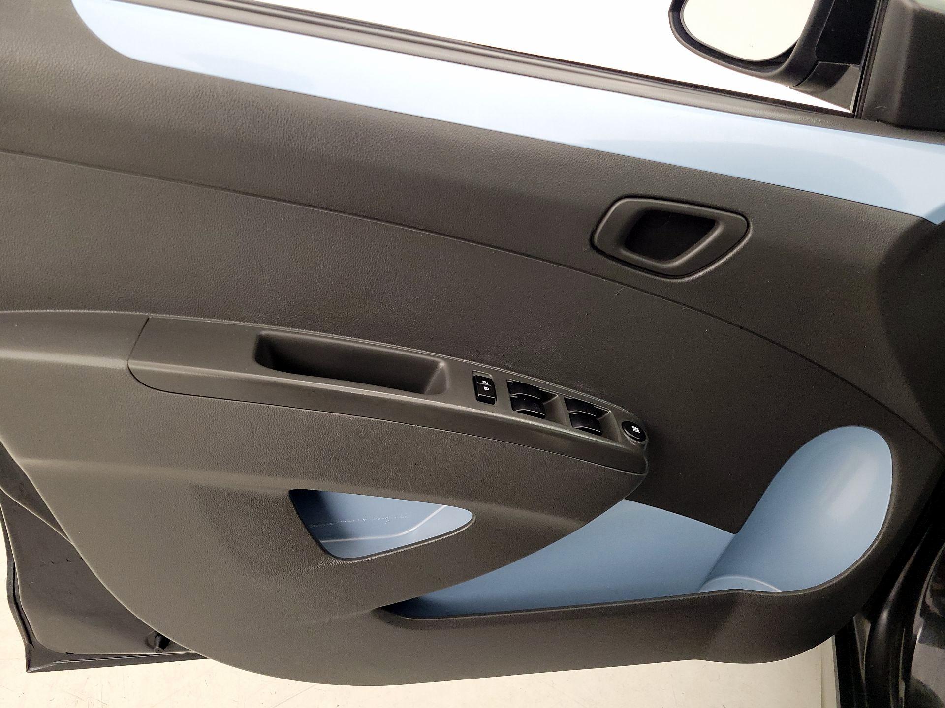 Thumbnail: 2016 Chevrolet Spark - 12