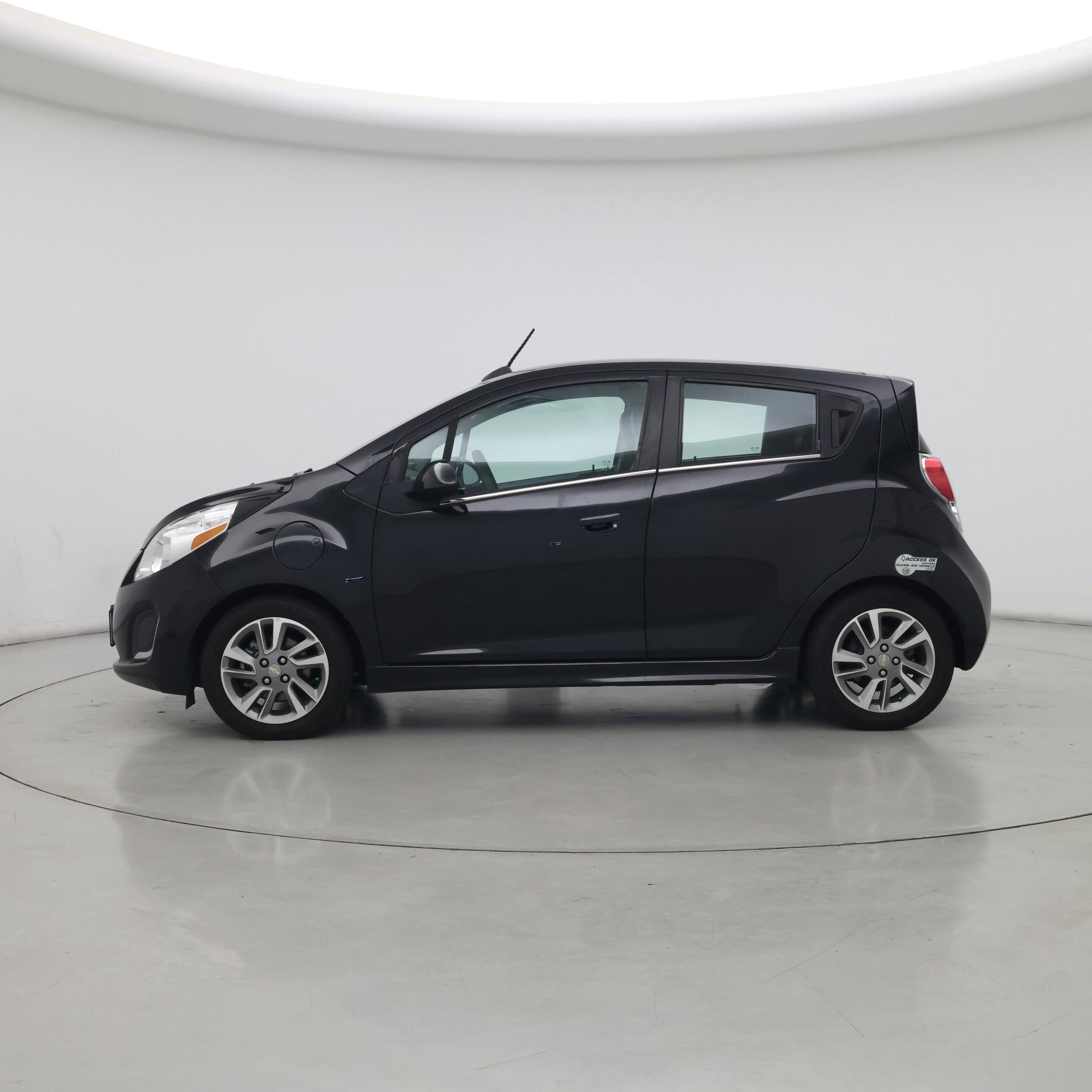 Thumbnail: 2016 Chevrolet Spark - 3