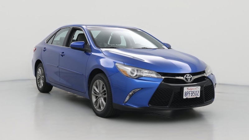 2017 Toyota Camry SE Hero Image