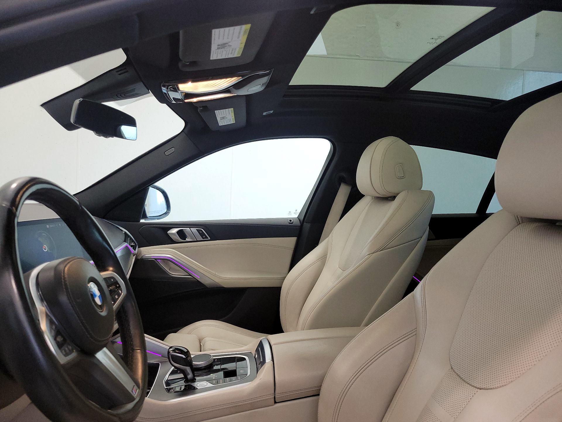 Thumbnail: 2022 BMW X6 - 19