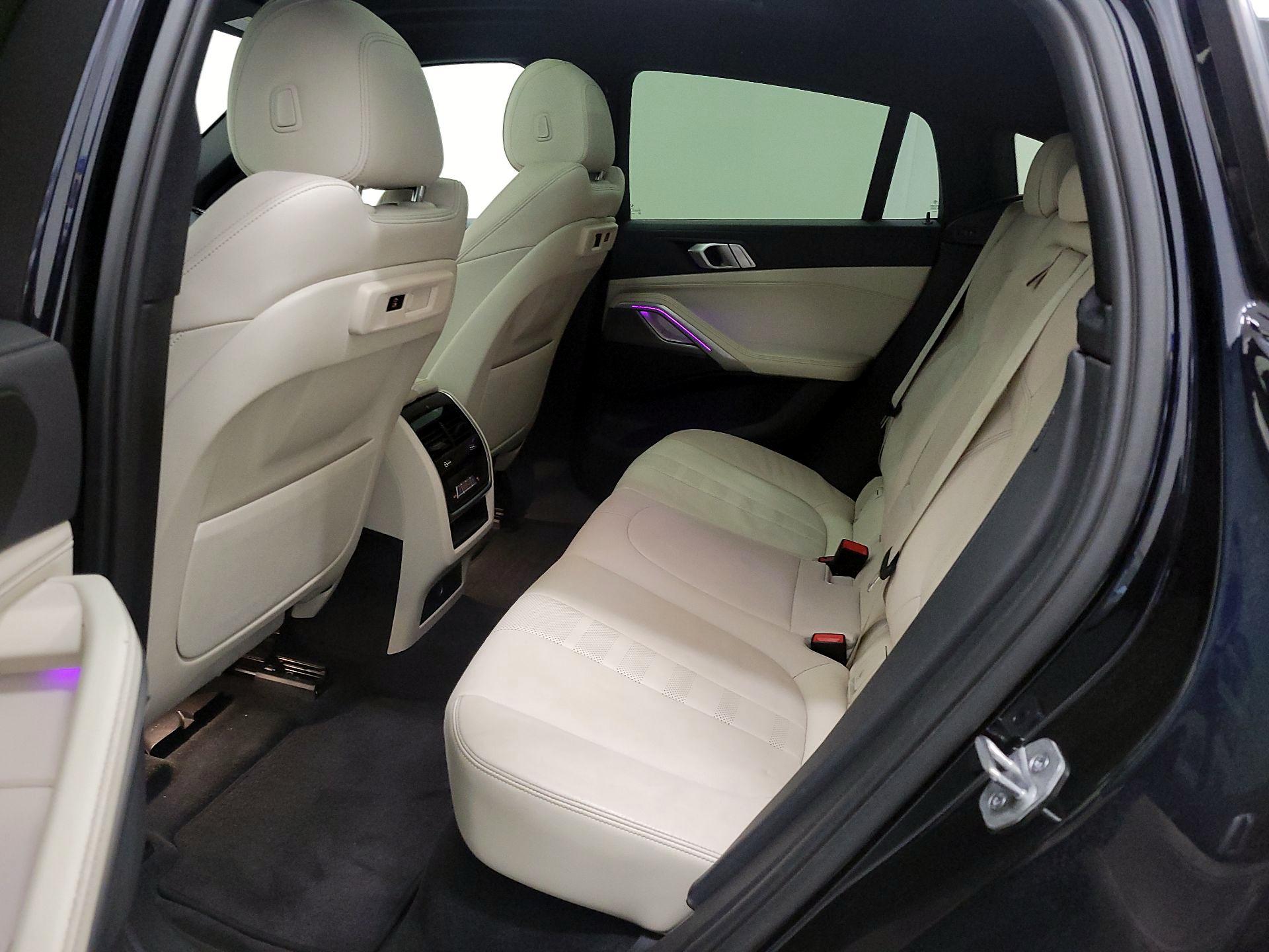 Thumbnail: 2022 BMW X6 - 20