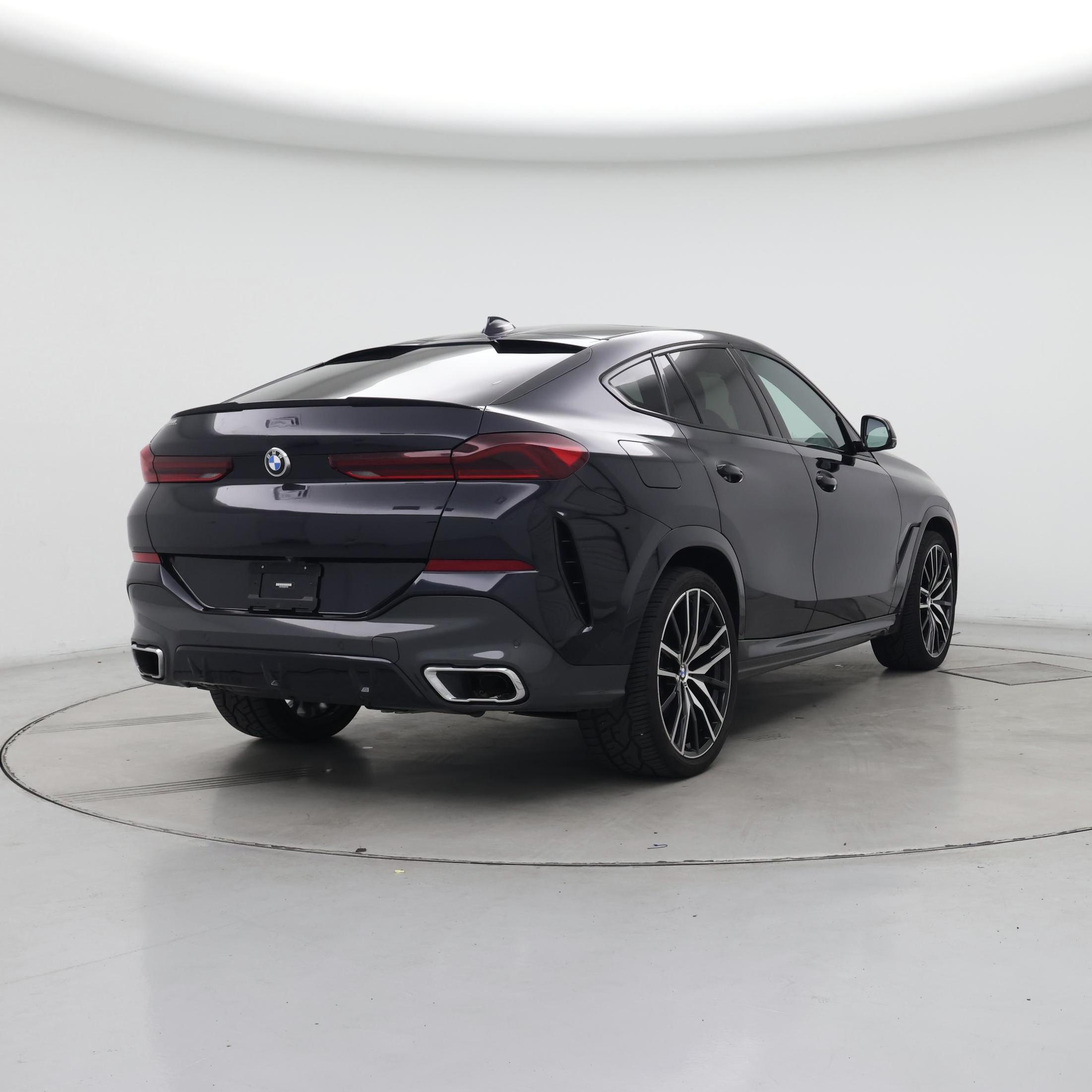 Thumbnail: 2022 BMW X6 - 8