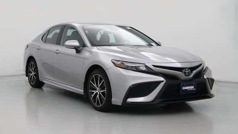 2023 Toyota Camry SE Hero Image