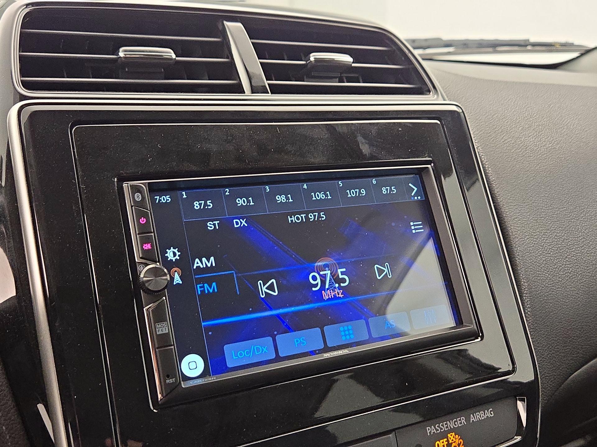 Thumbnail: 2021 Mitsubishi Outlander Sport - 15
