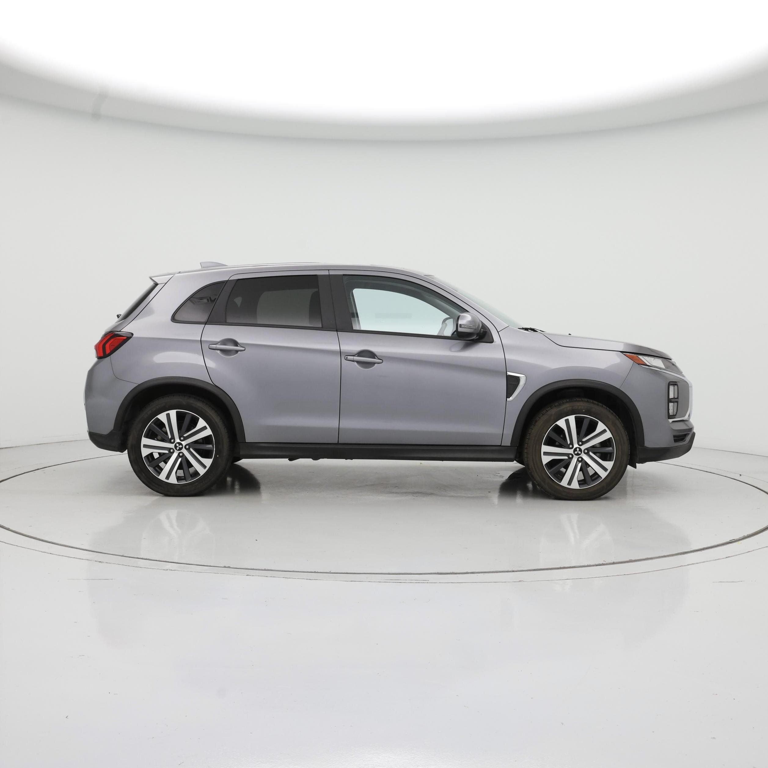 Thumbnail: 2021 Mitsubishi Outlander Sport - 7