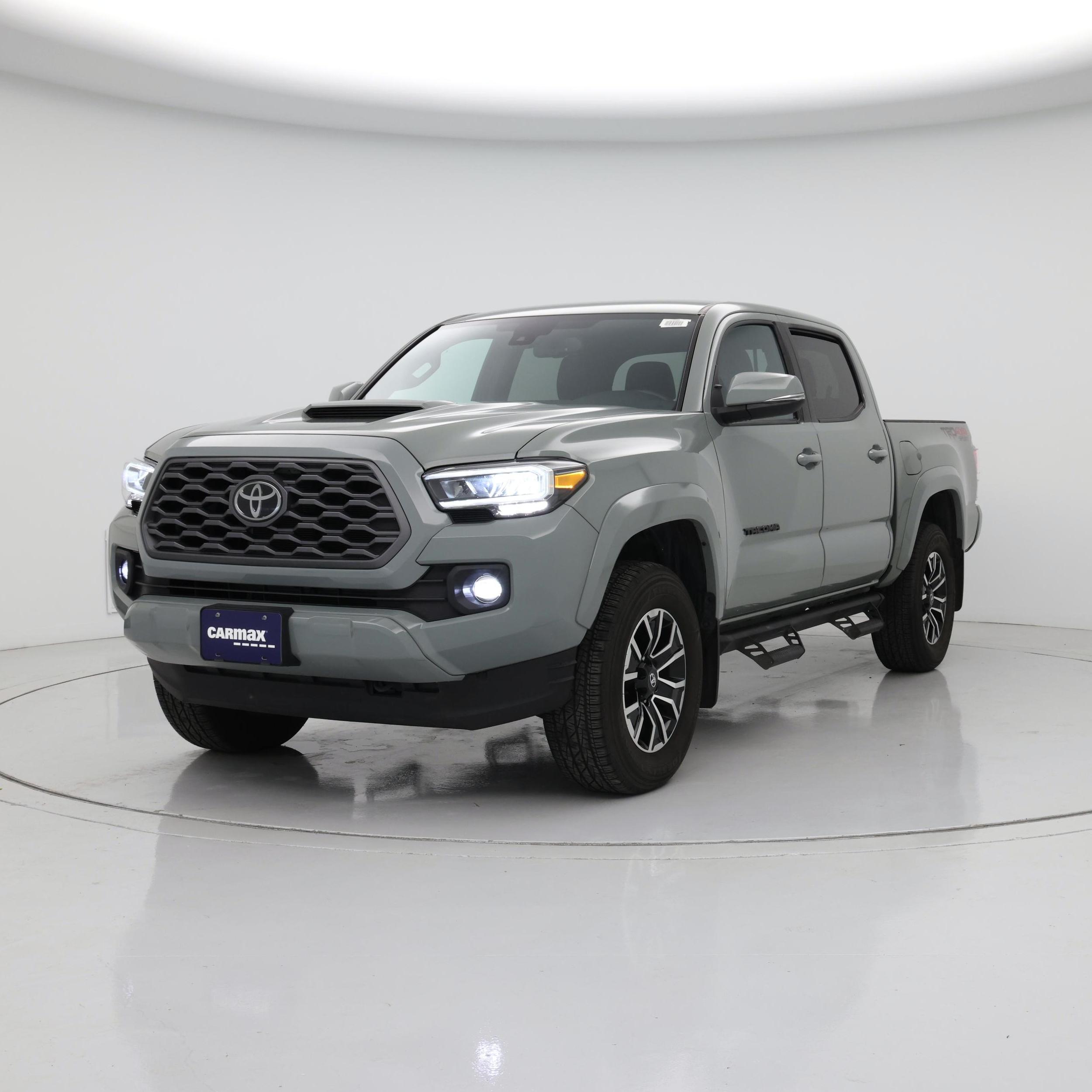 Thumbnail: 2023 Toyota Tacoma - 4
