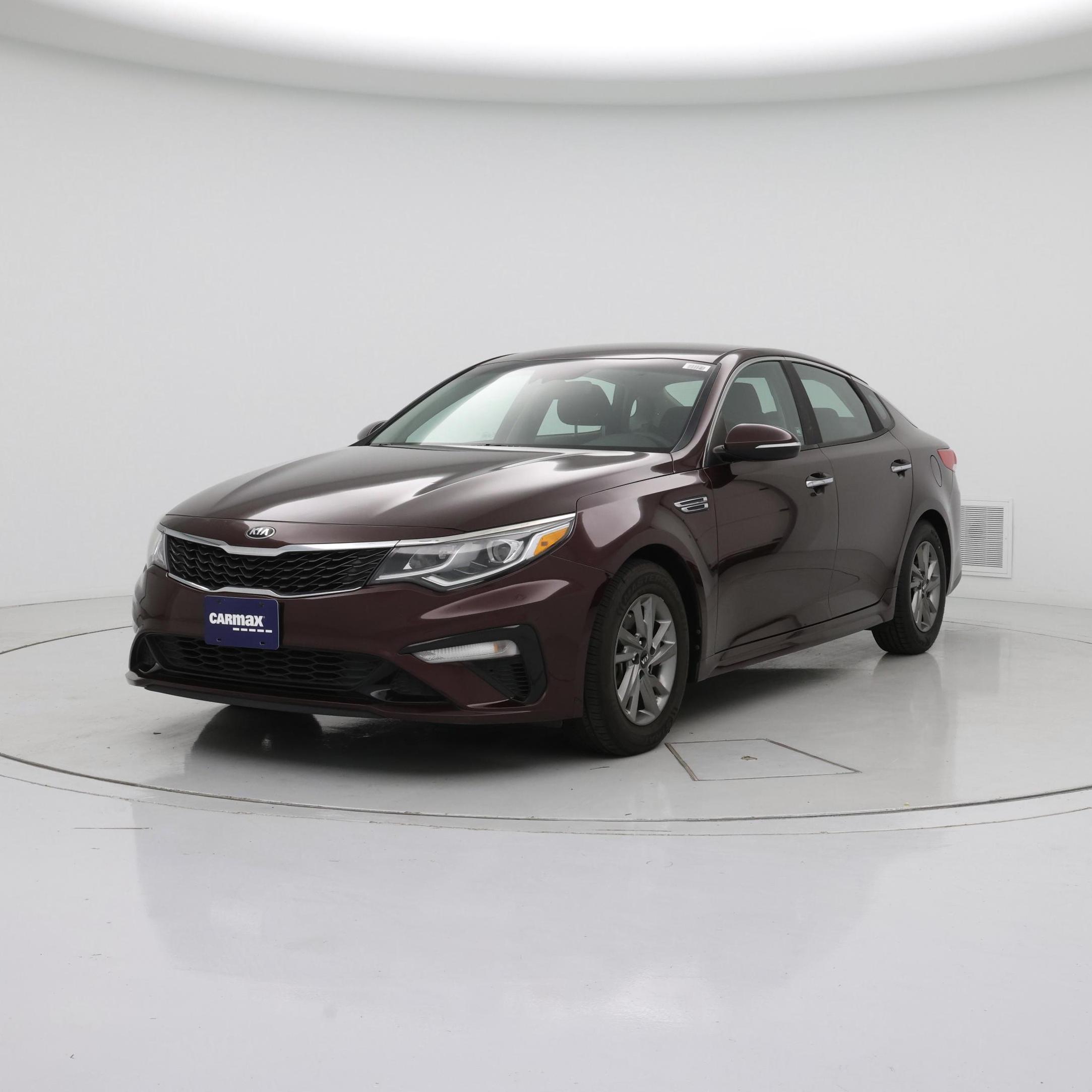 Thumbnail: 2019 Kia Optima - 4