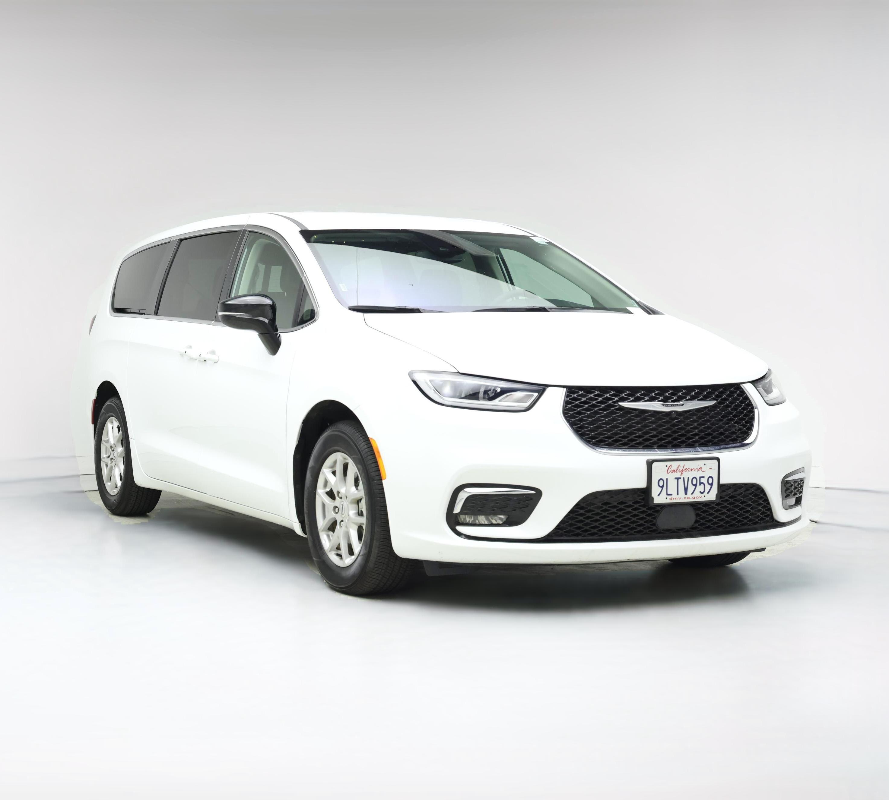Thumbnail: 2024 Chrysler Pacifica - 1