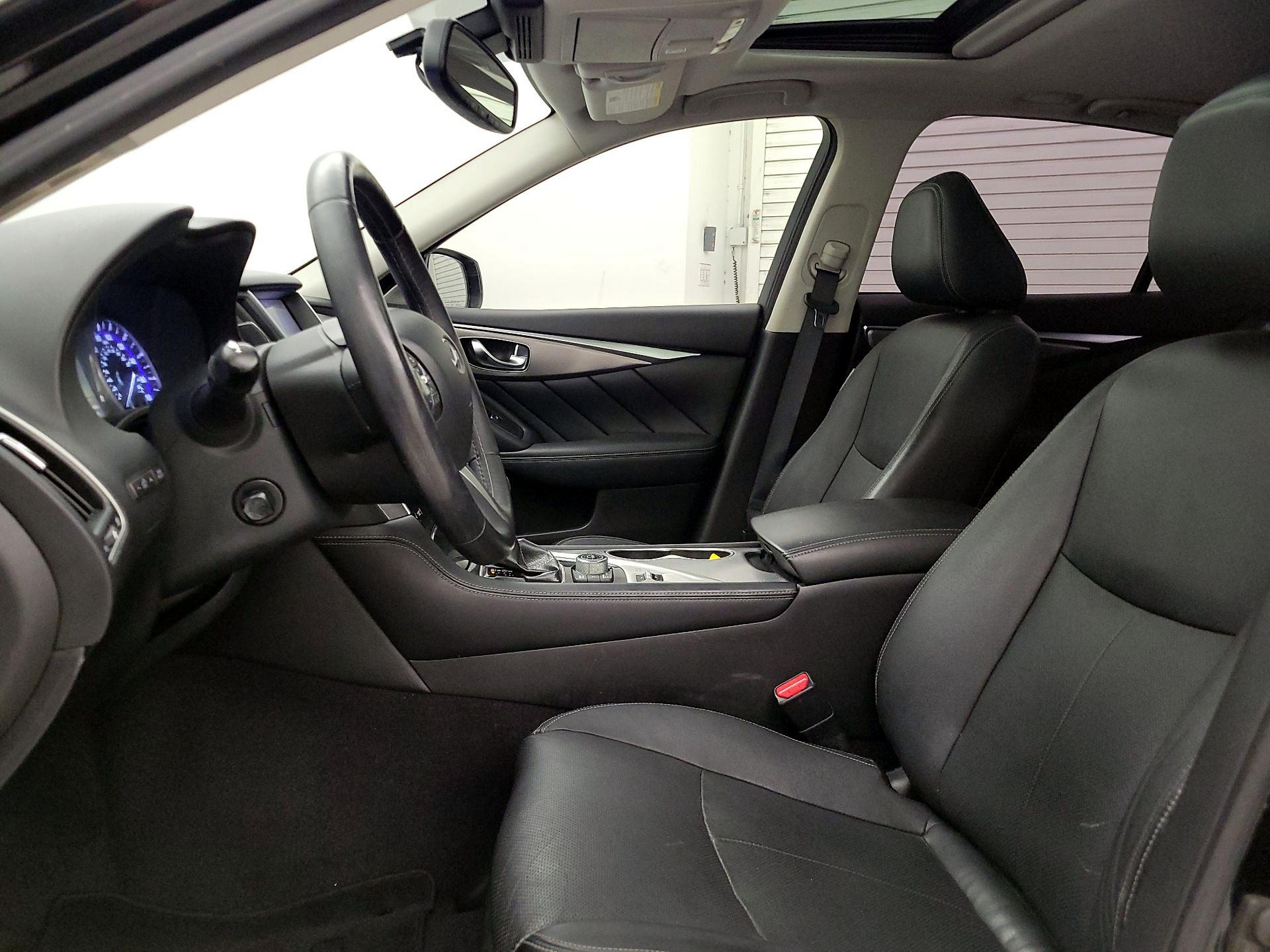 Thumbnail: 2017 INFINITI Q50 - 11