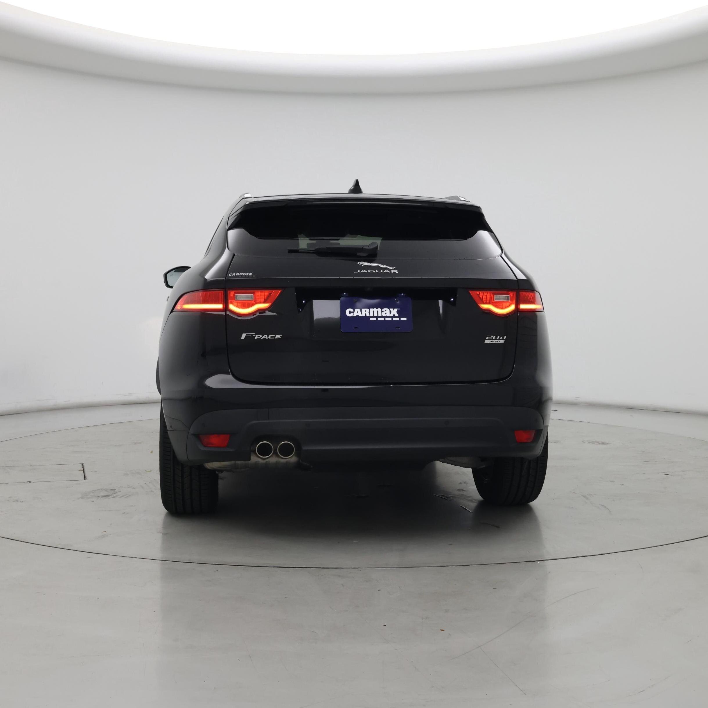 Thumbnail: 2019 Jaguar F-Pace - 6