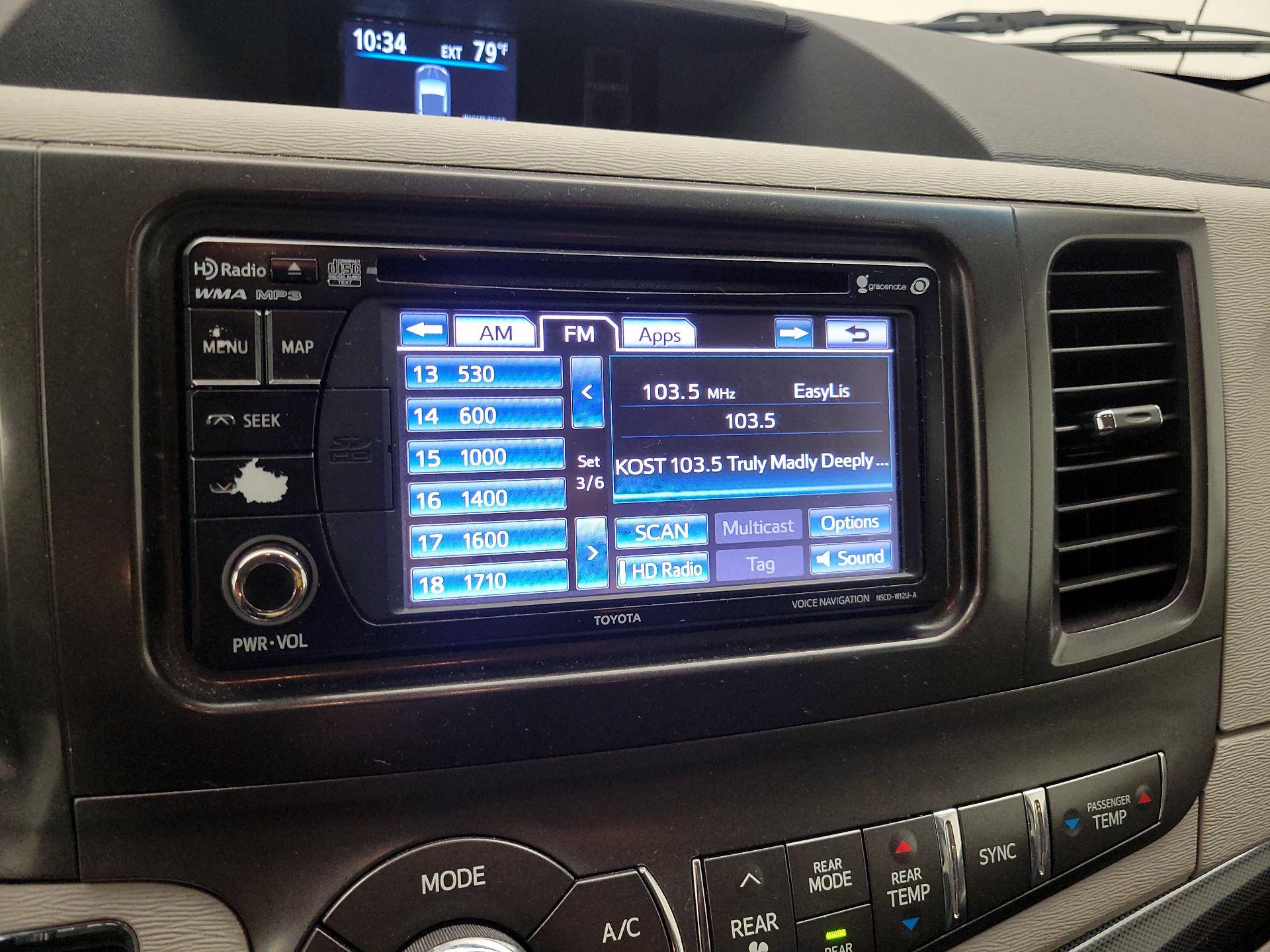 Thumbnail: 2013 Toyota Sienna - 16