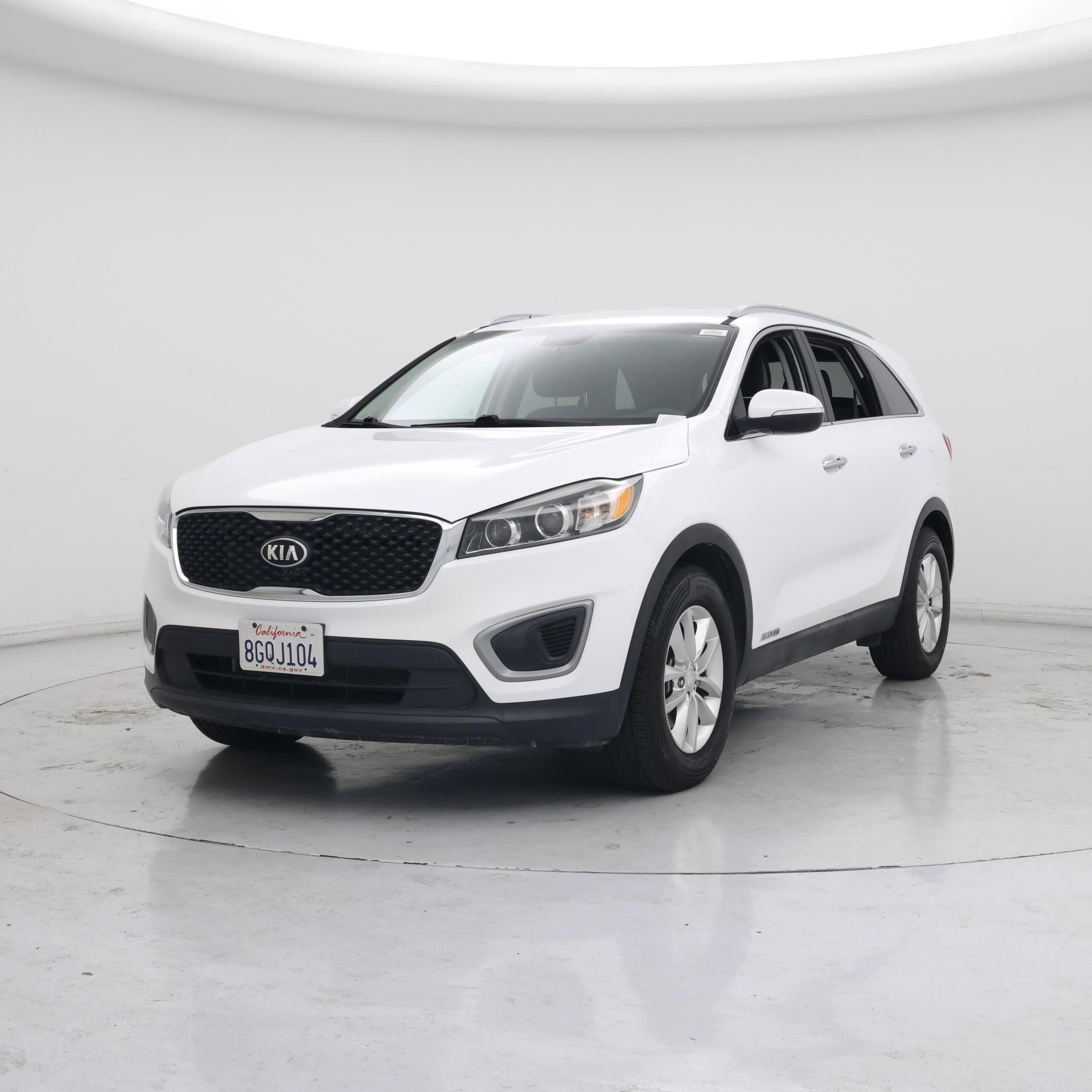 Thumbnail: 2016 Kia Sorento - 4
