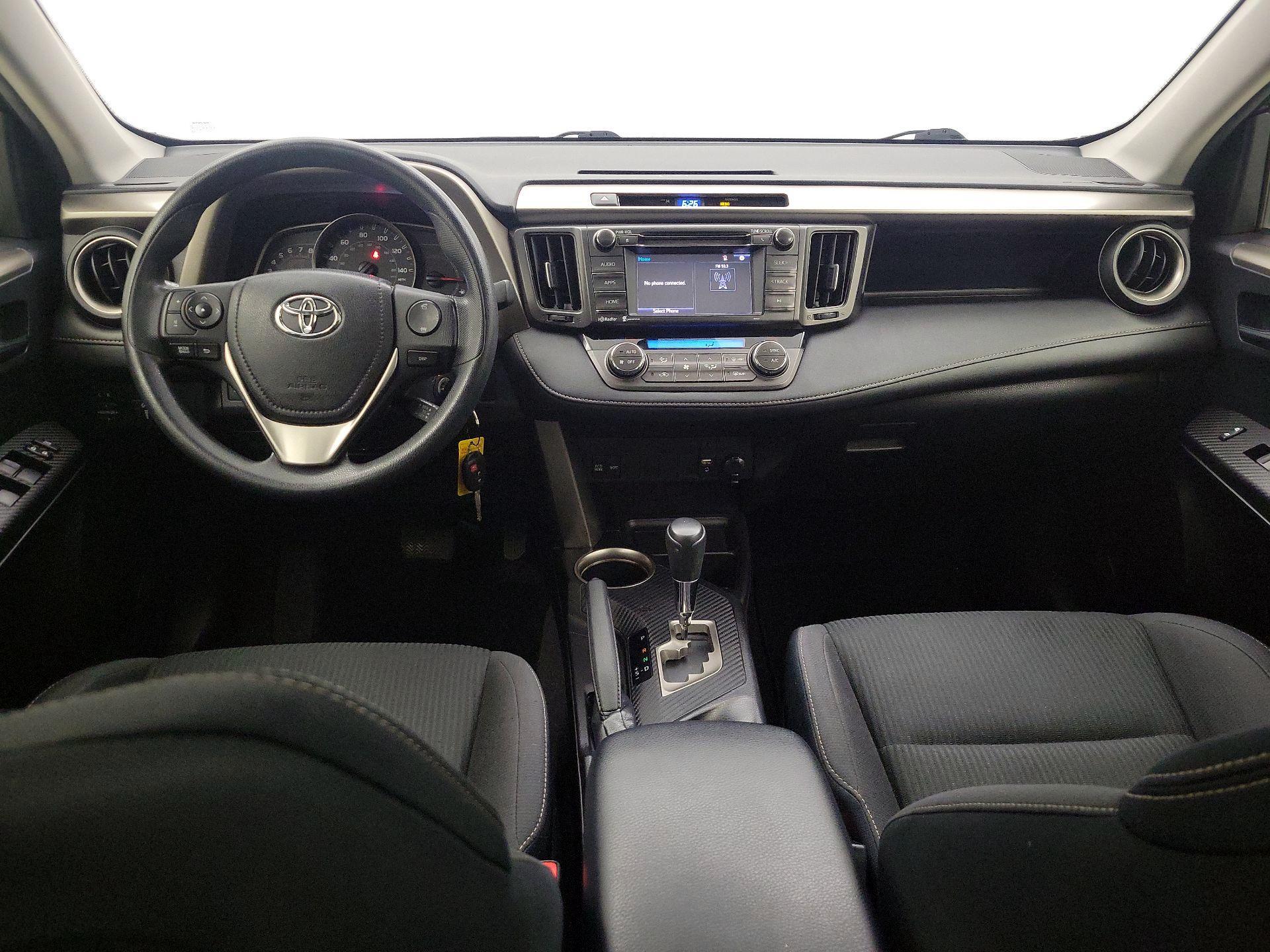 Thumbnail: 2015 Toyota RAV4 - 9