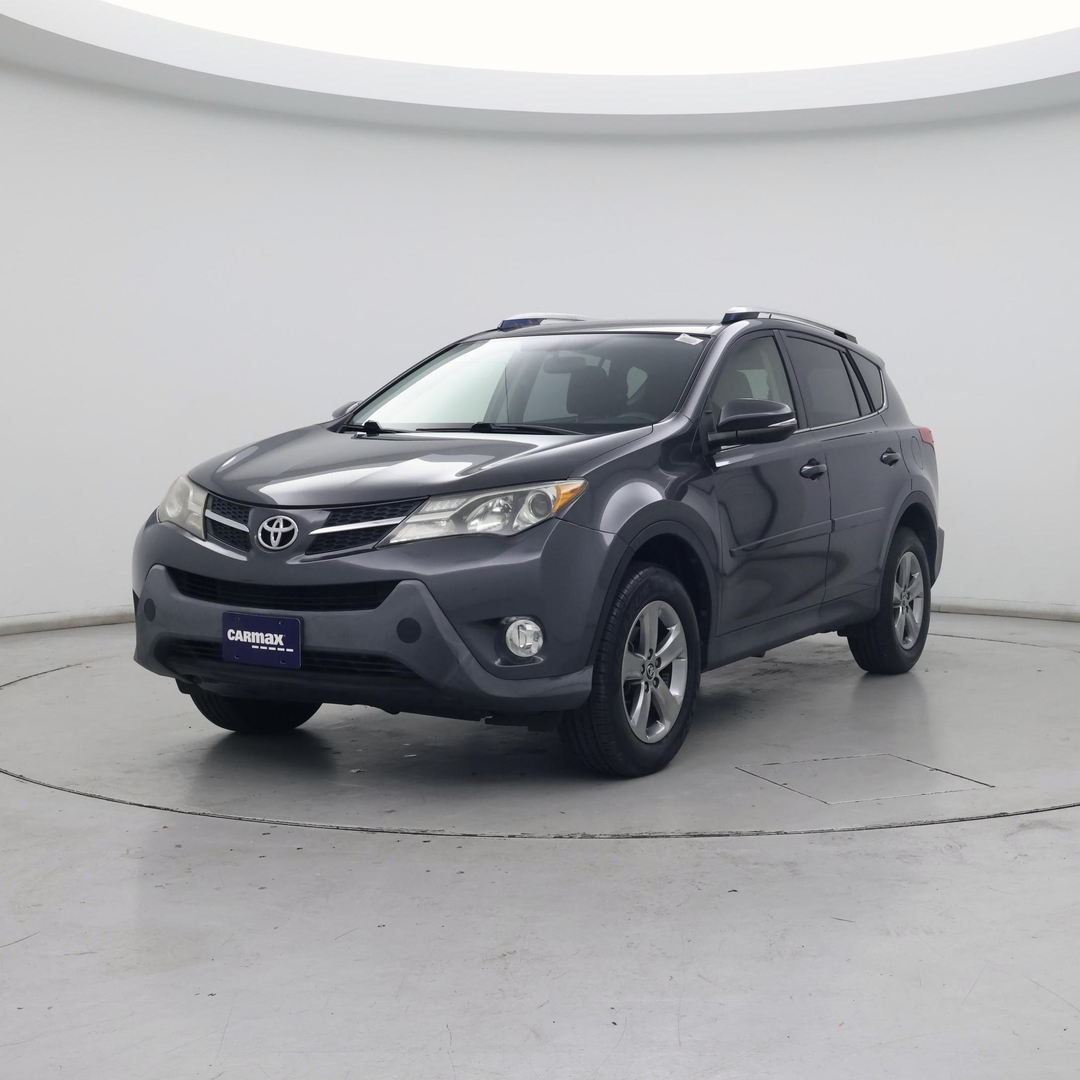Thumbnail: 2015 Toyota RAV4 - 4