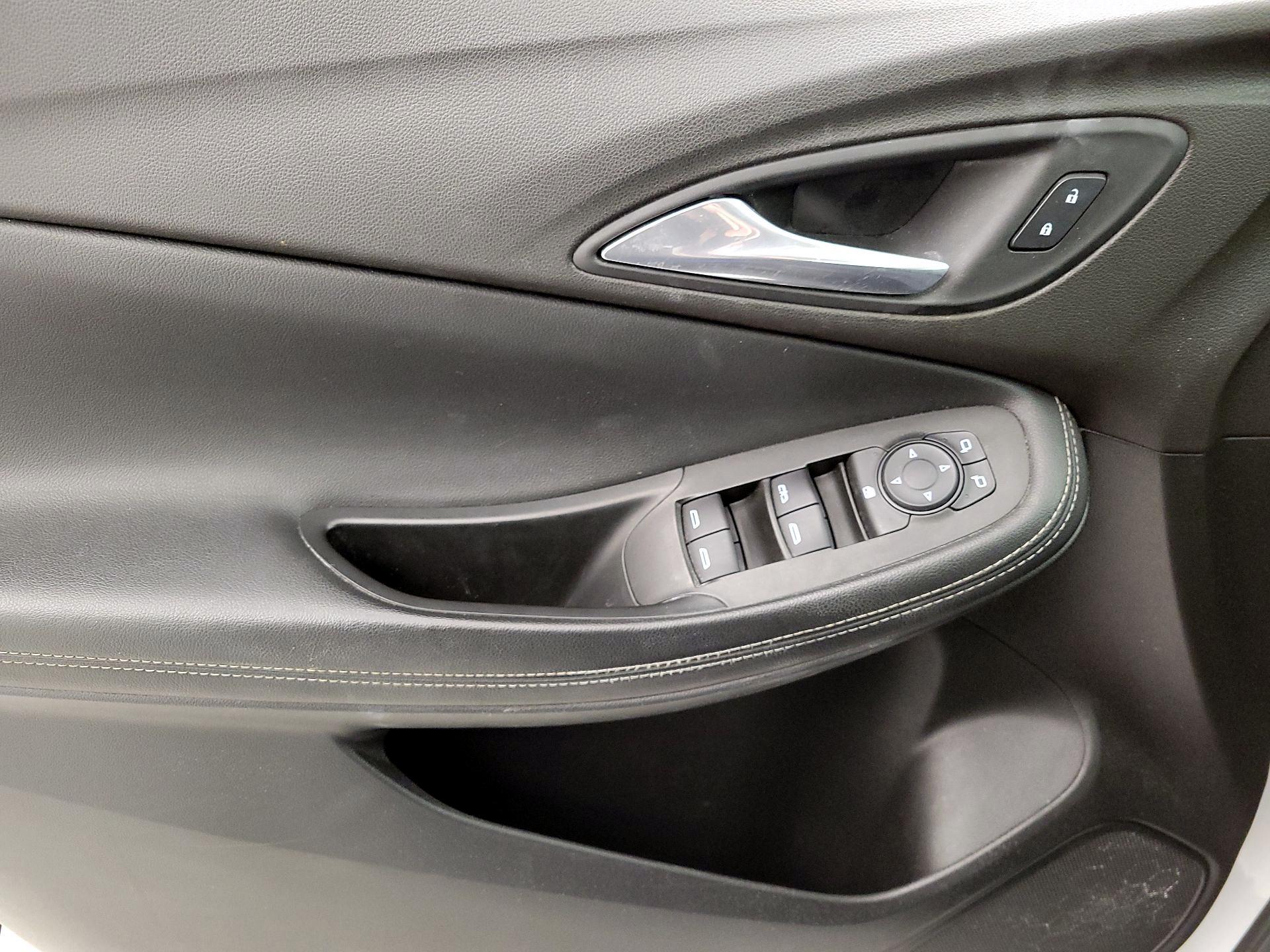 Thumbnail: 2021 Buick Encore GX - 12