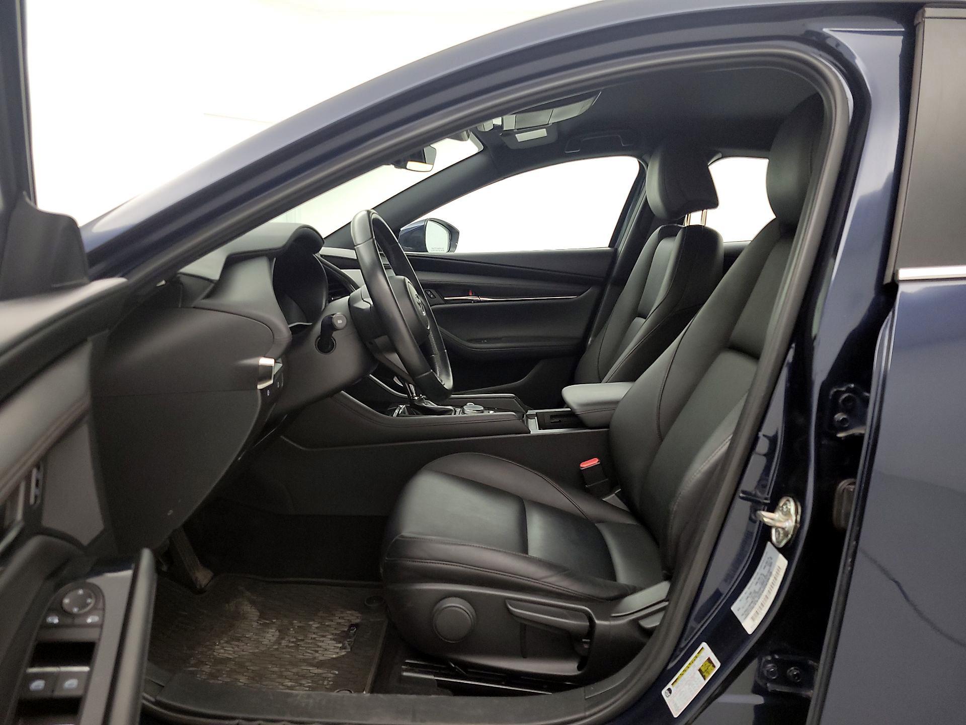 Thumbnail: 2019 Mazda Mazda3 - 11