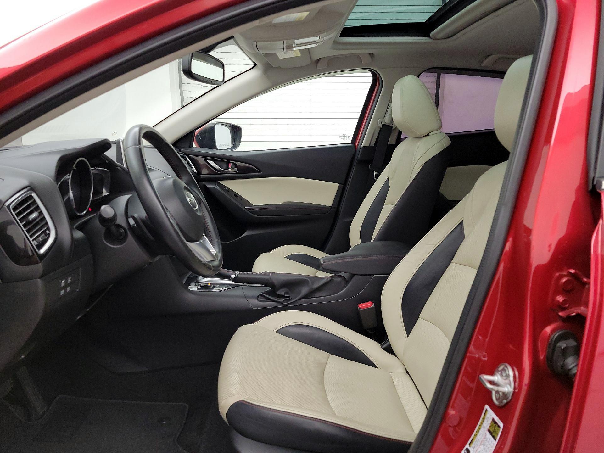 Thumbnail: 2016 Mazda Mazda3 - 11