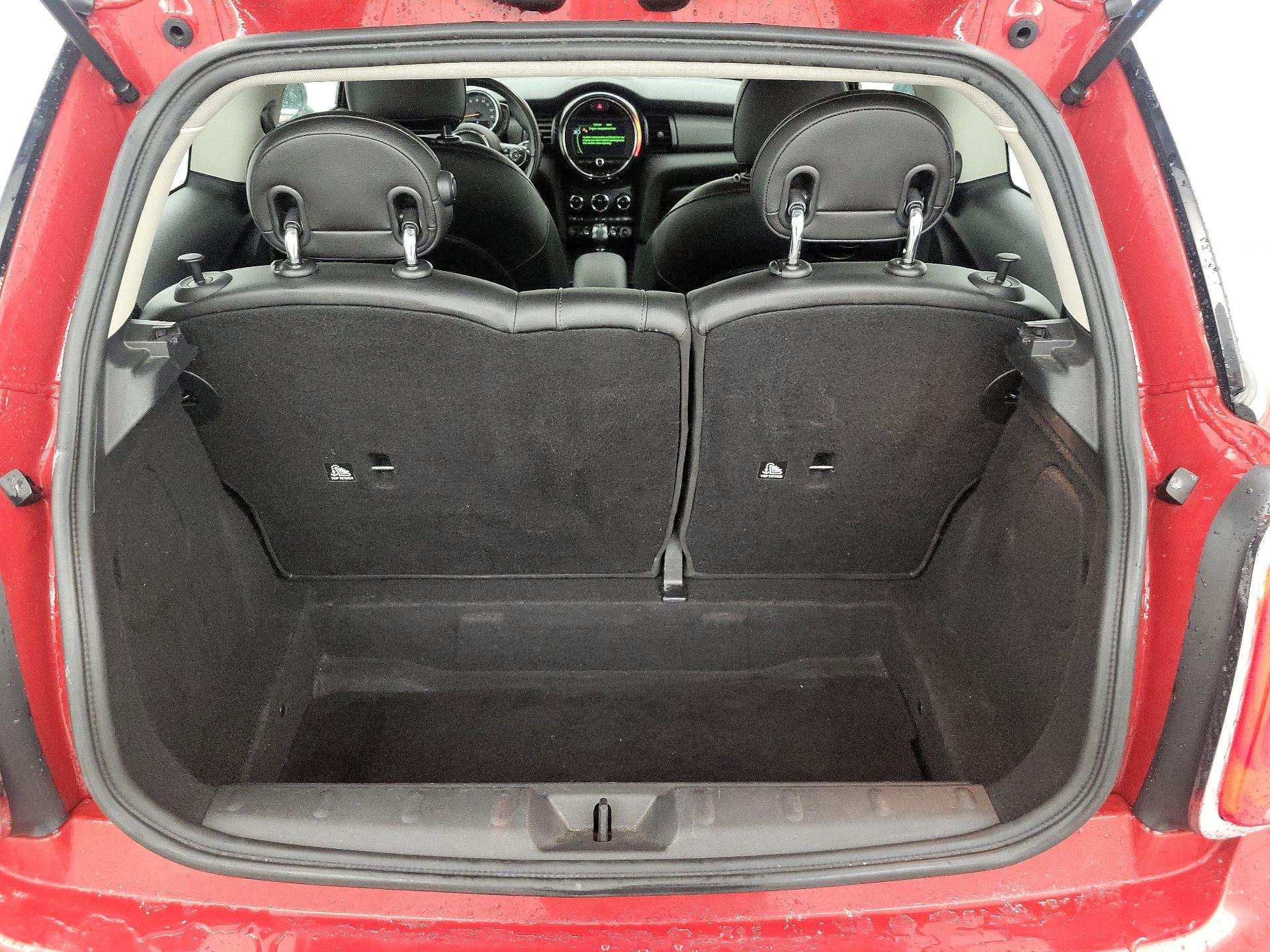 Thumbnail: 2018 MINI Cooper Hardtop - 19