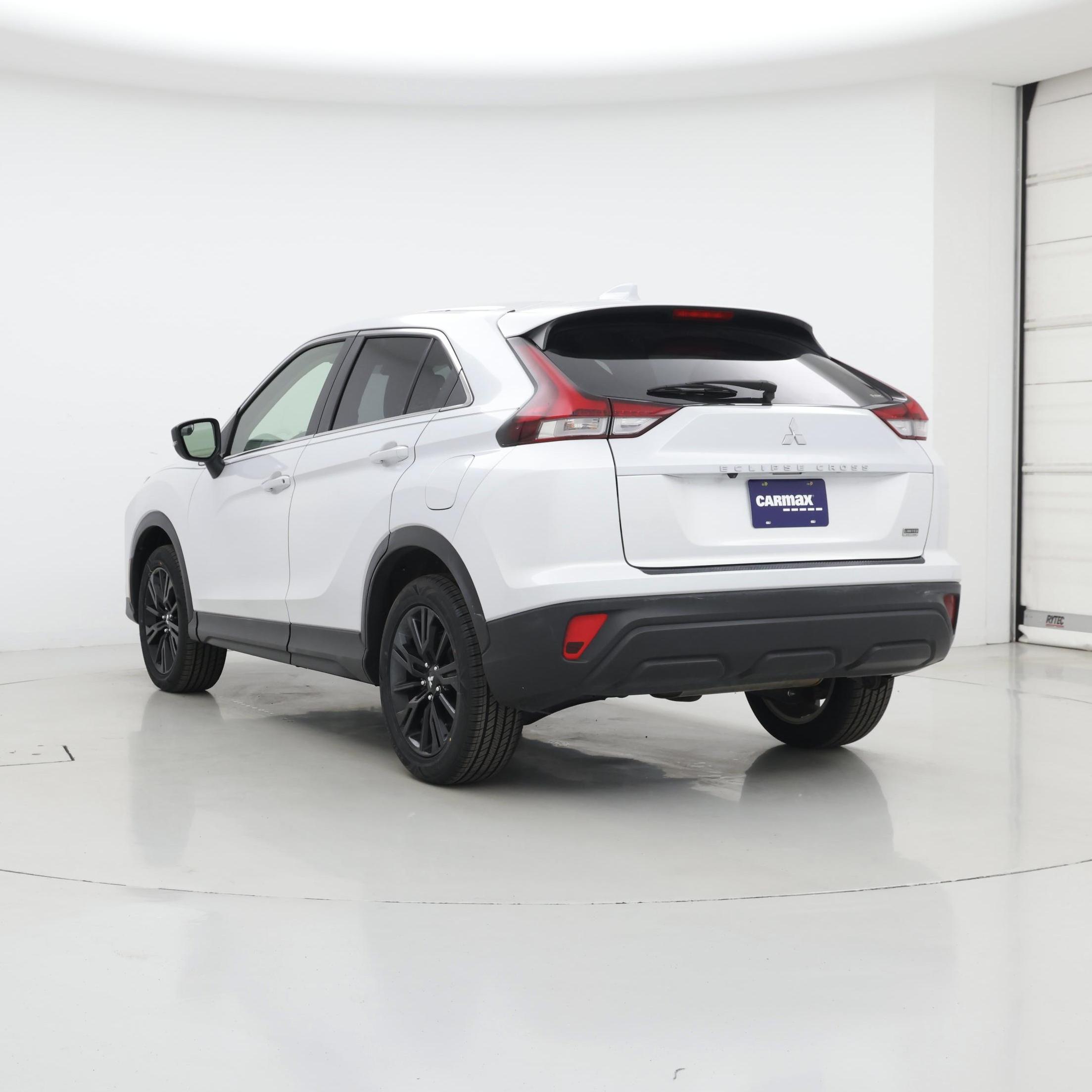 Thumbnail: 2023 Mitsubishi Eclipse Cross - 2