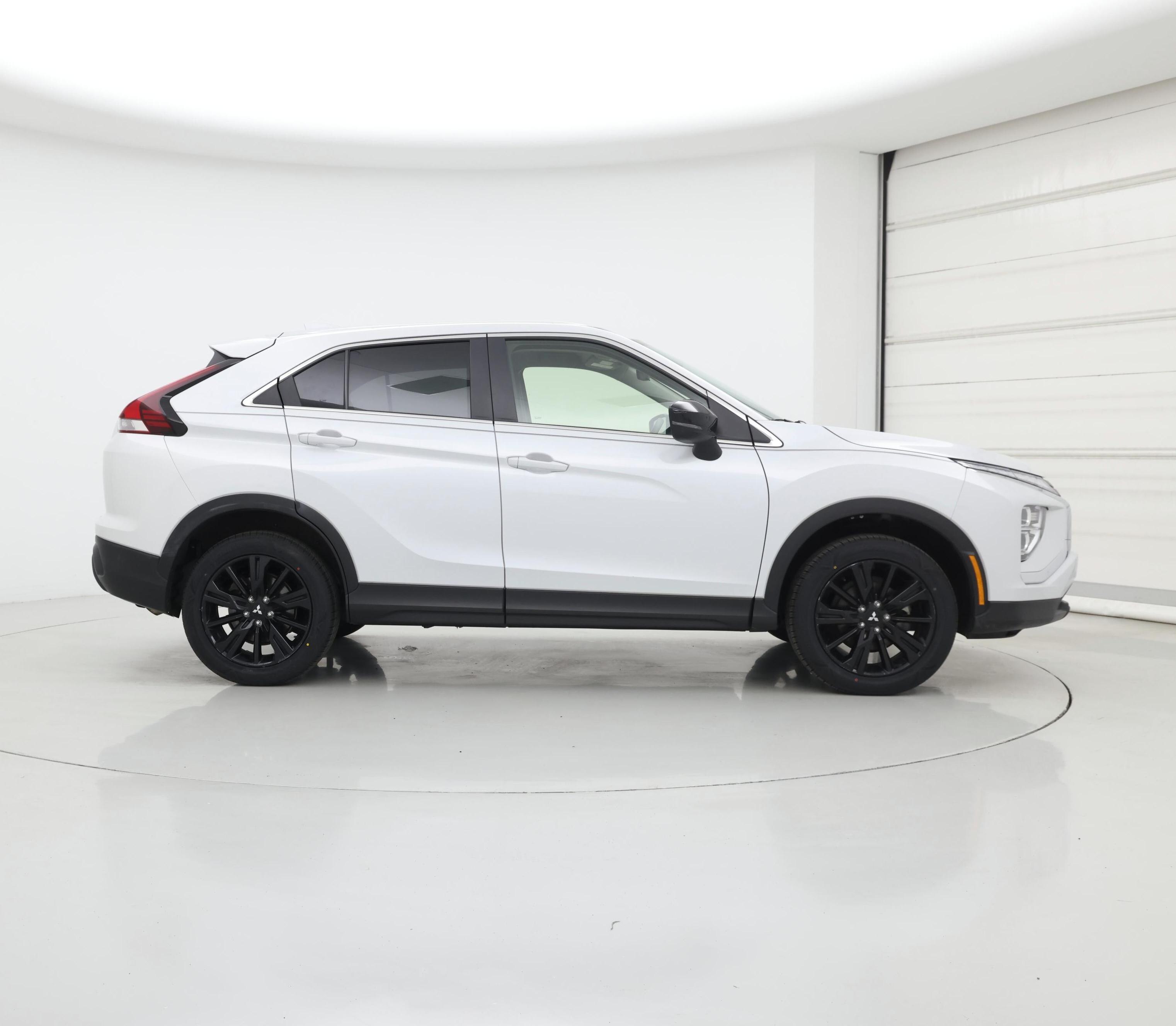 Thumbnail: 2023 Mitsubishi Eclipse Cross - 7