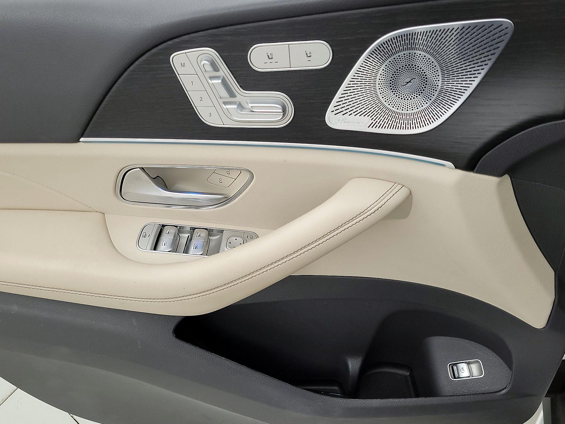 Thumbnail: 2020 Mercedes-Benz GLE - 12