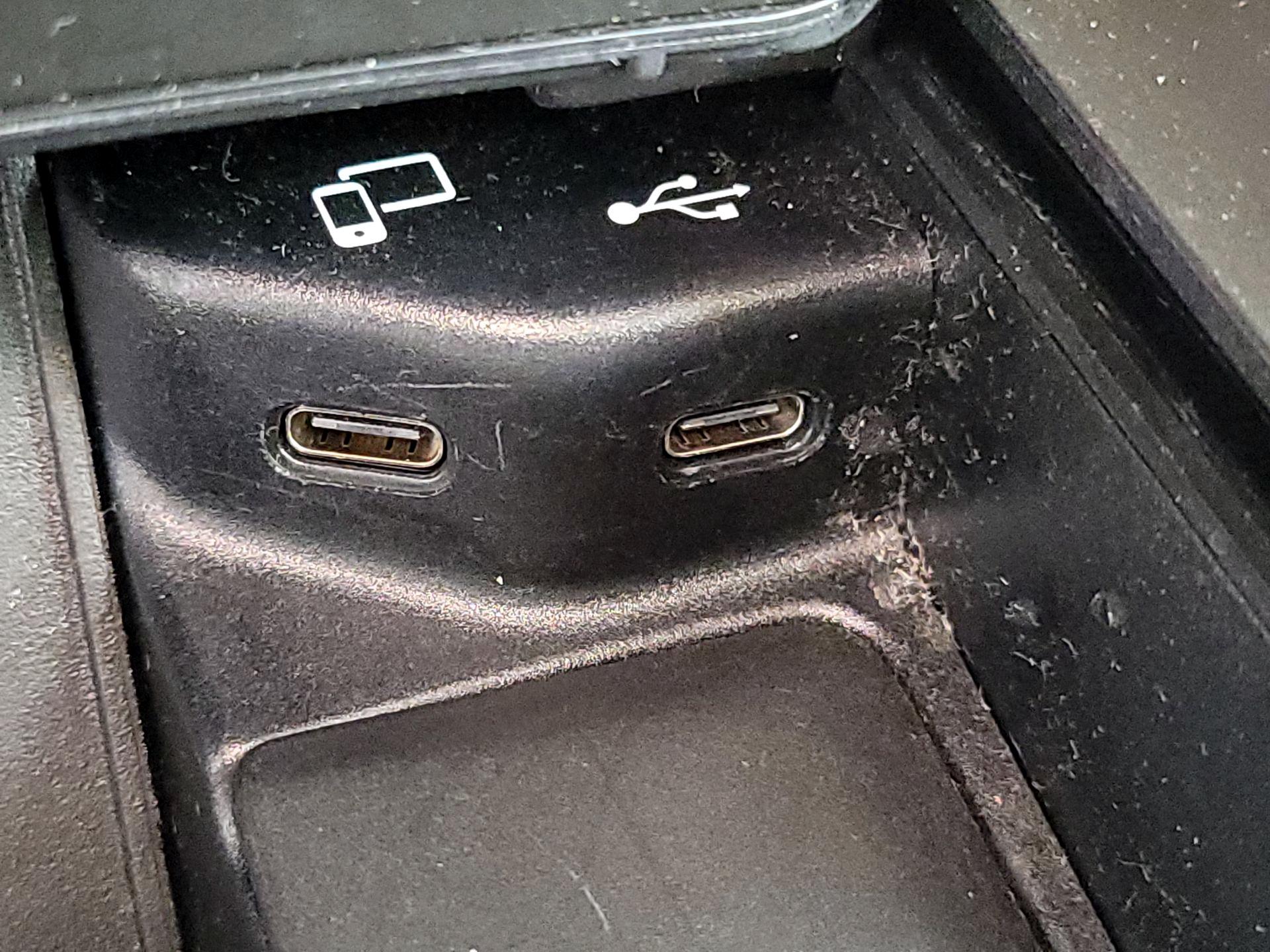 Thumbnail: 2020 Mercedes-Benz GLE - 19