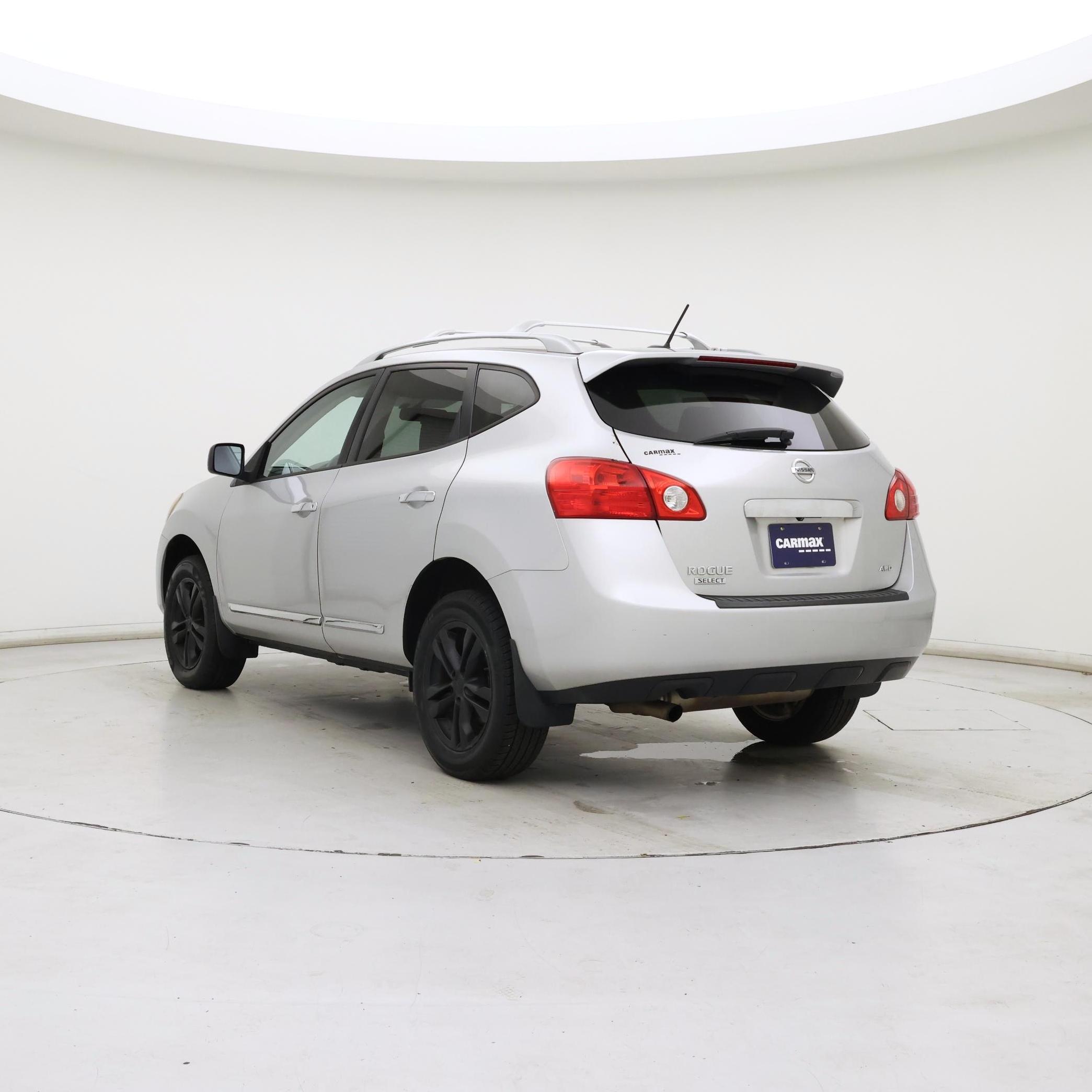 Thumbnail: 2015 Nissan Rogue - 2
