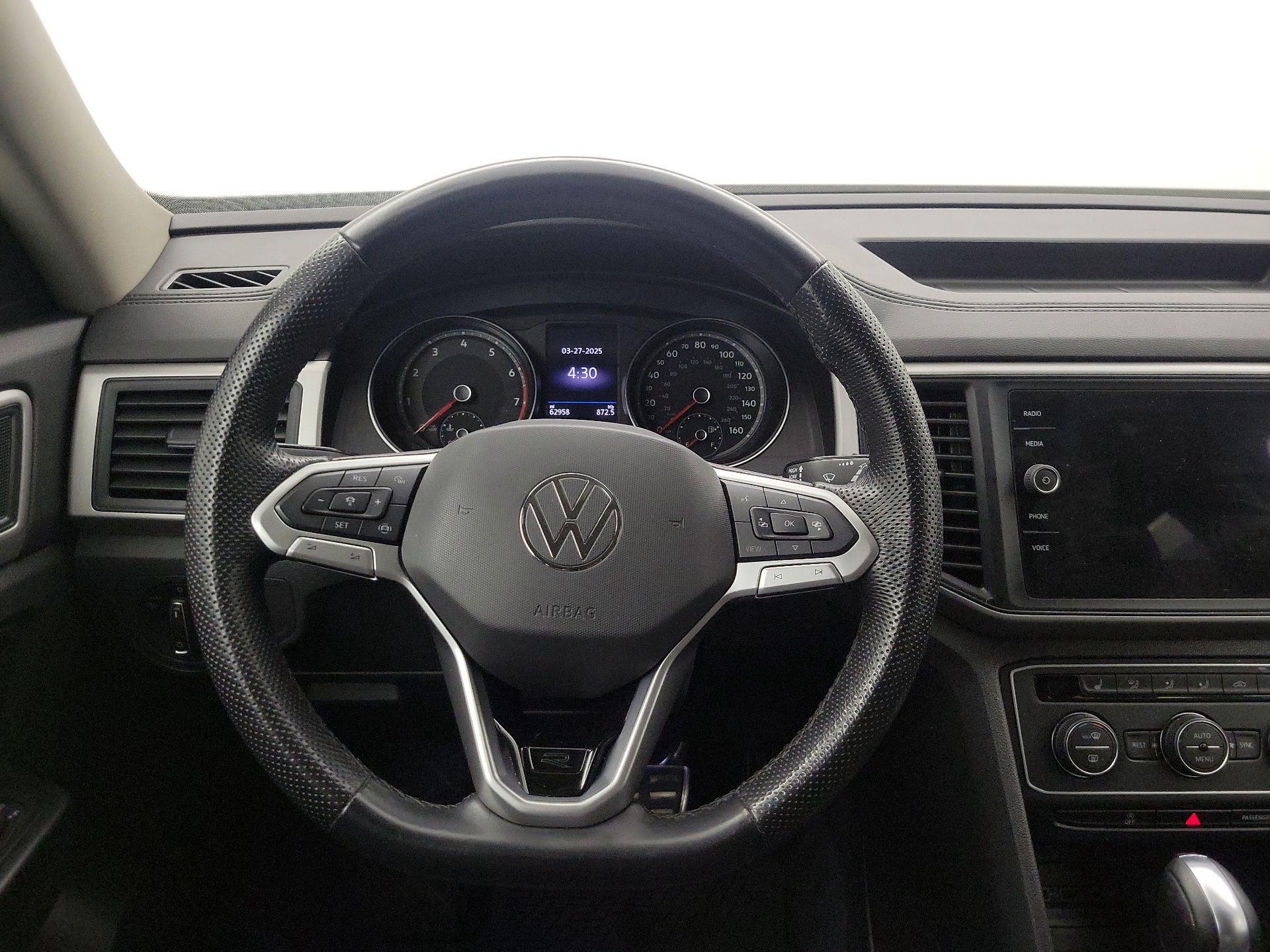 Thumbnail: 2021 Volkswagen Atlas - 10