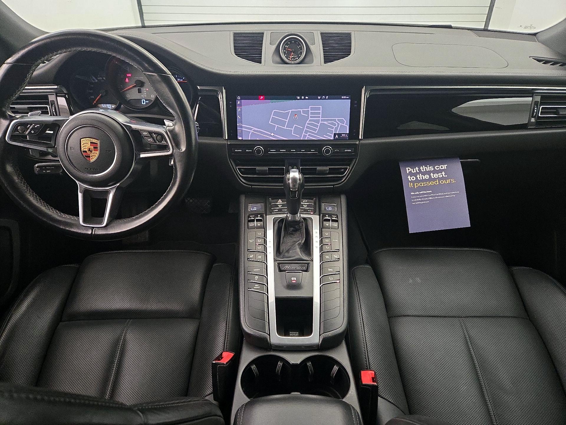 Thumbnail: 2020 Porsche Macan - 9