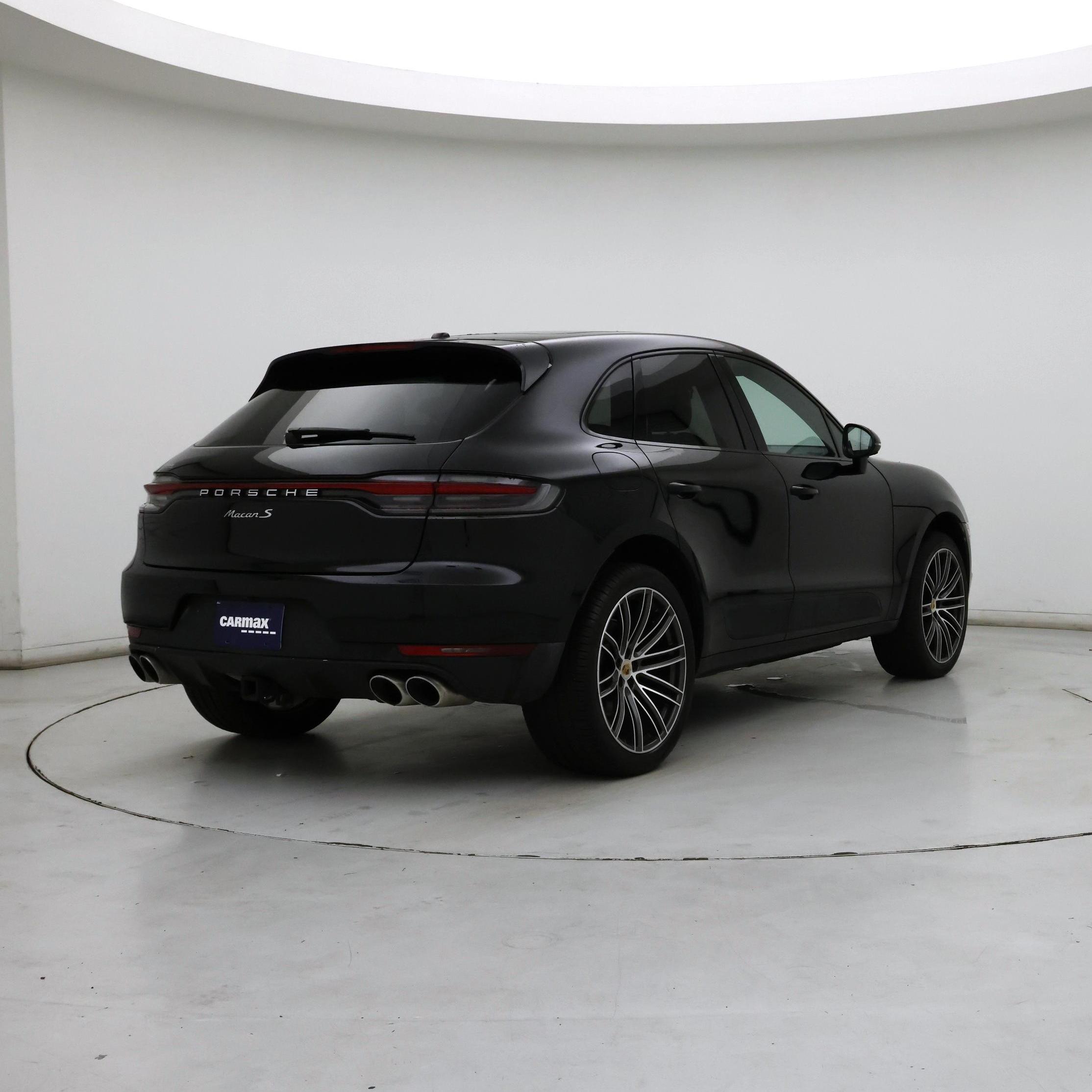 Thumbnail: 2020 Porsche Macan - 8