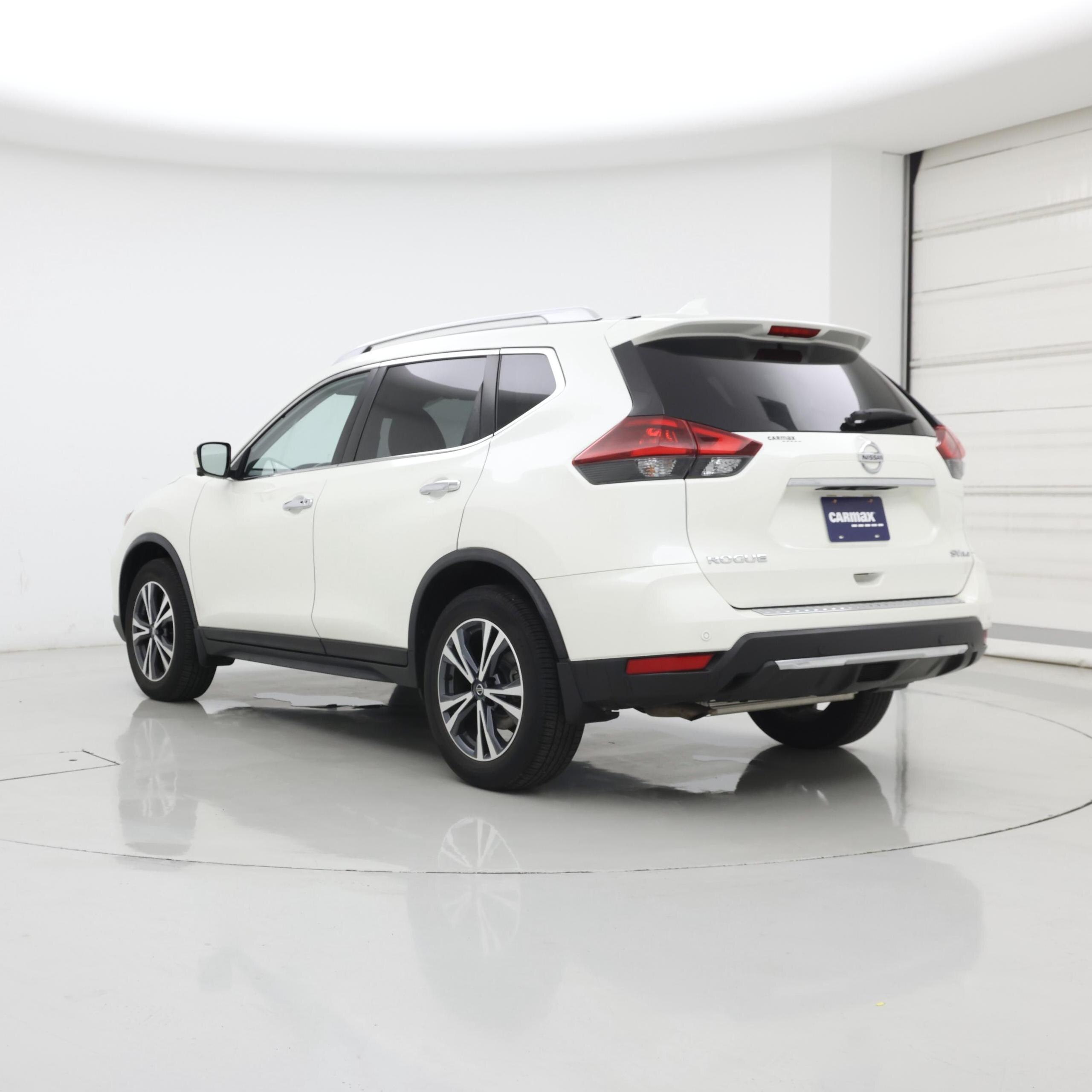 Thumbnail: 2019 Nissan Rogue - 2