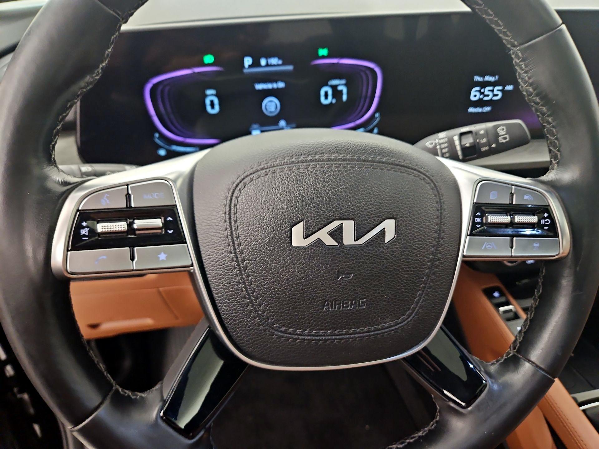 Thumbnail: 2023 Kia Telluride - 10