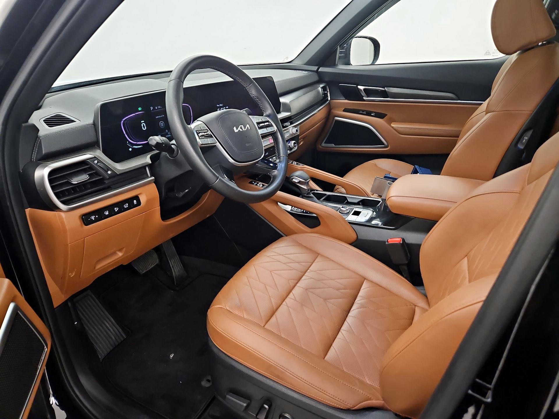 Thumbnail: 2023 Kia Telluride - 11