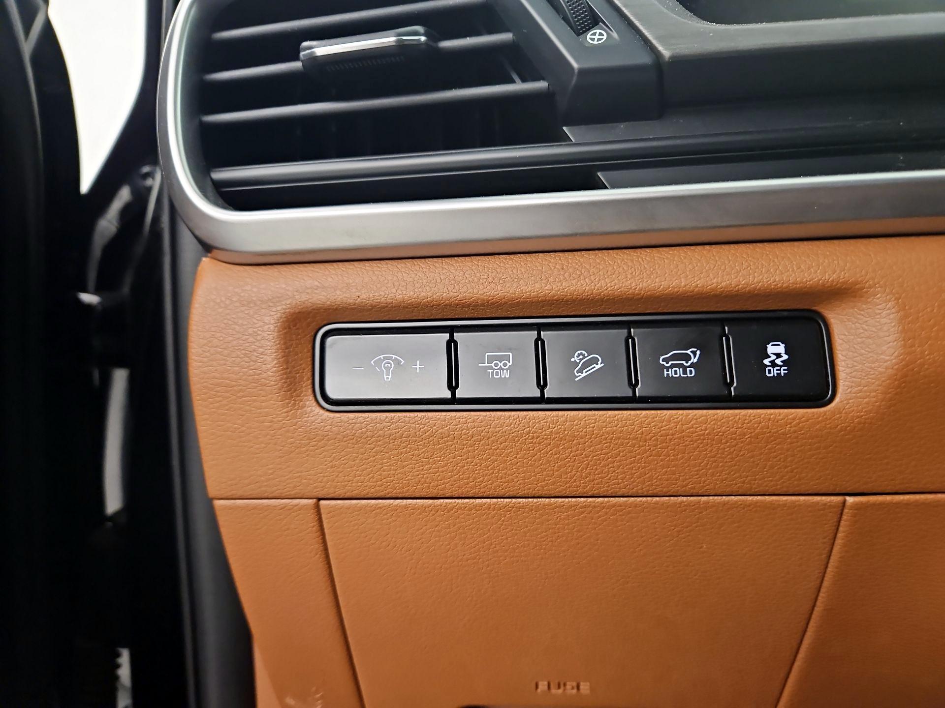 Thumbnail: 2023 Kia Telluride - 13