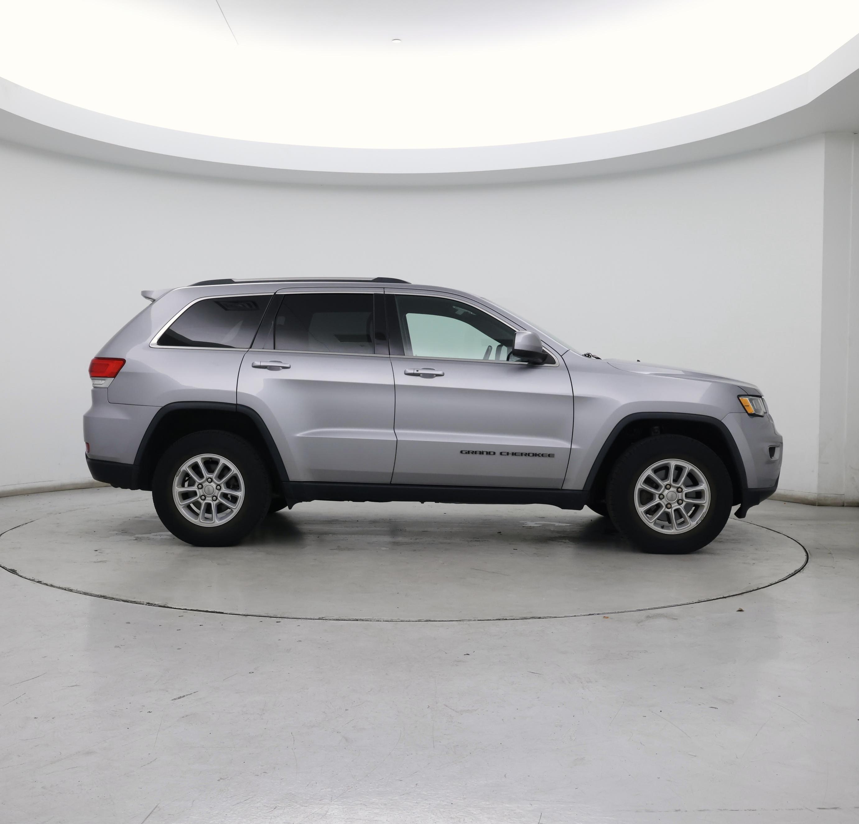 Thumbnail: 2019 Jeep Grand Cherokee - 7