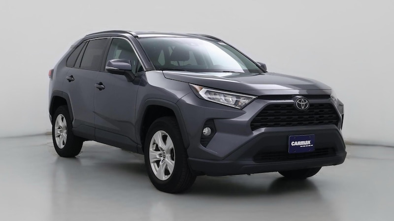 2021 Toyota RAV4 XLE Hero Image