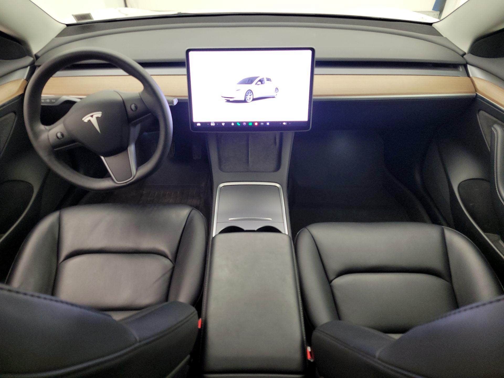 Thumbnail: 2022 Tesla Model 3 - 9