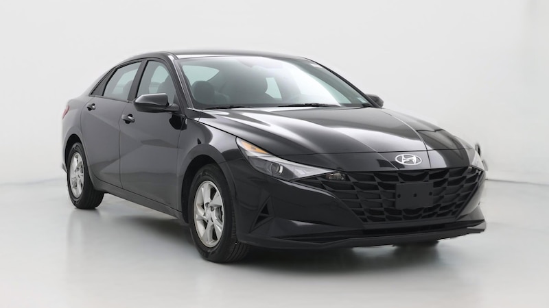 2023 Hyundai Elantra SE Hero Image