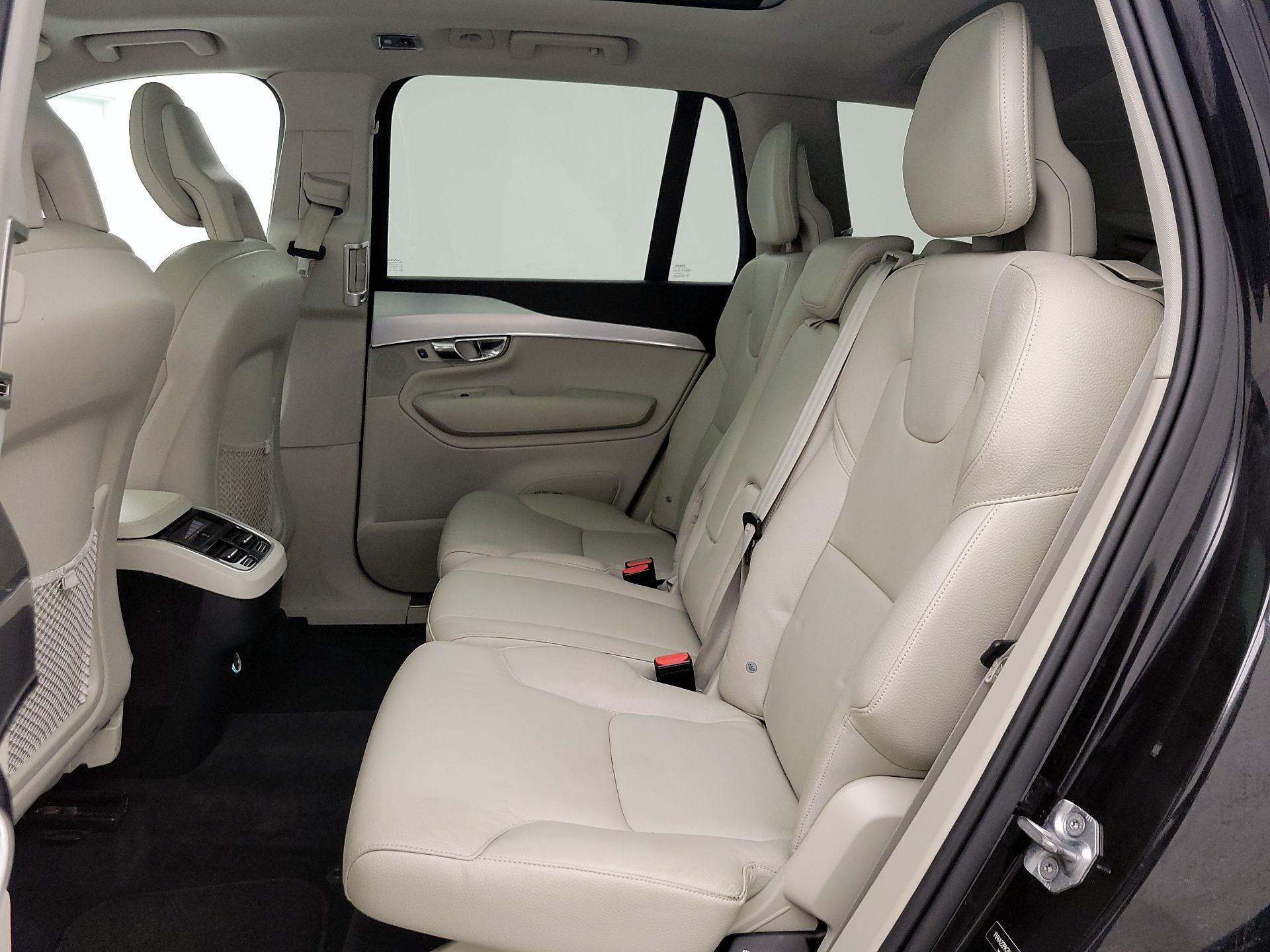Thumbnail: 2017 Volvo XC90 - 20