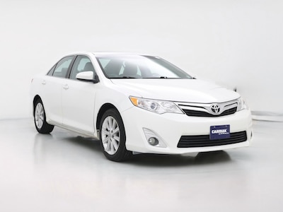2014 Toyota Camry XLE -
                Saint James, NY