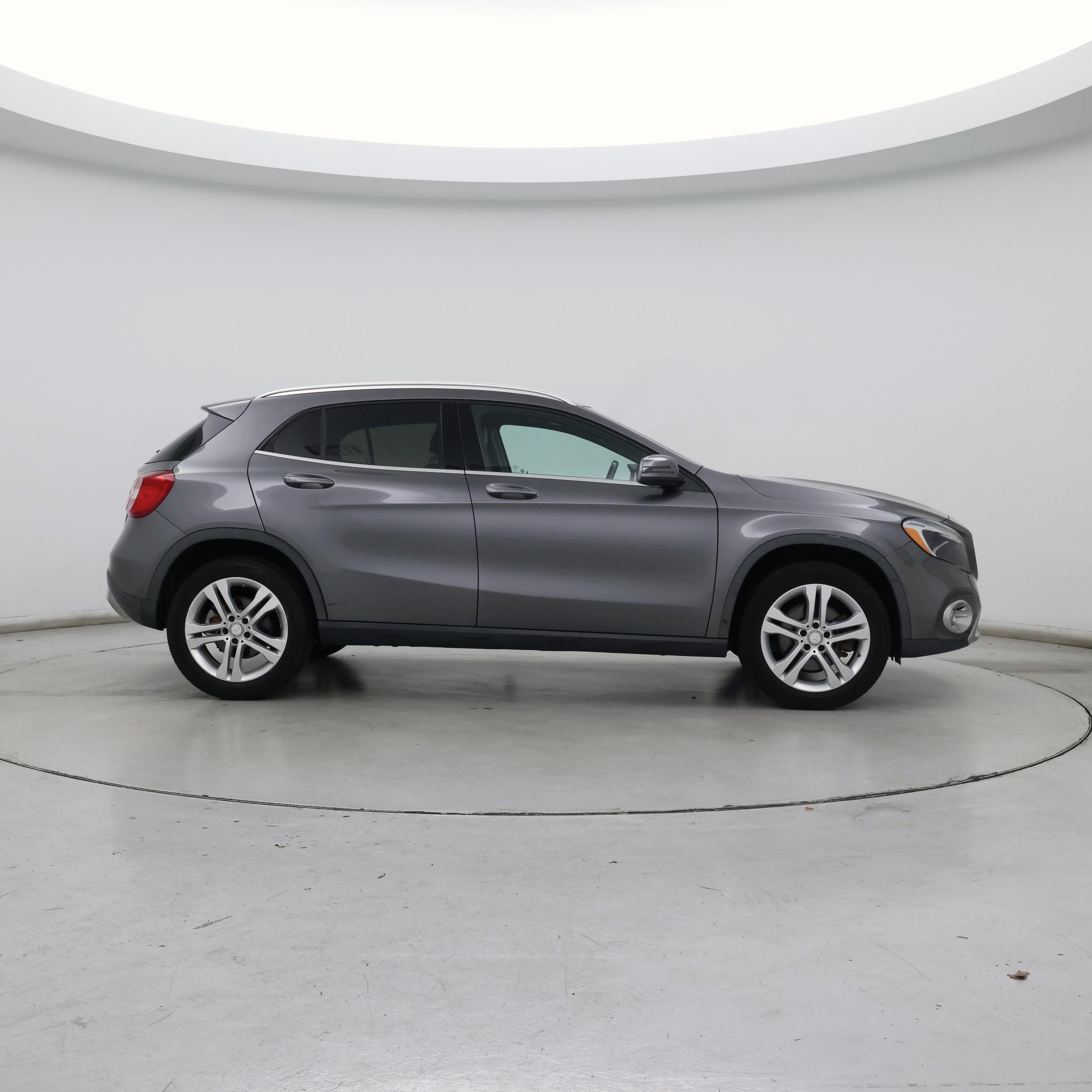 Thumbnail: 2018 Mercedes-Benz GLA - 7