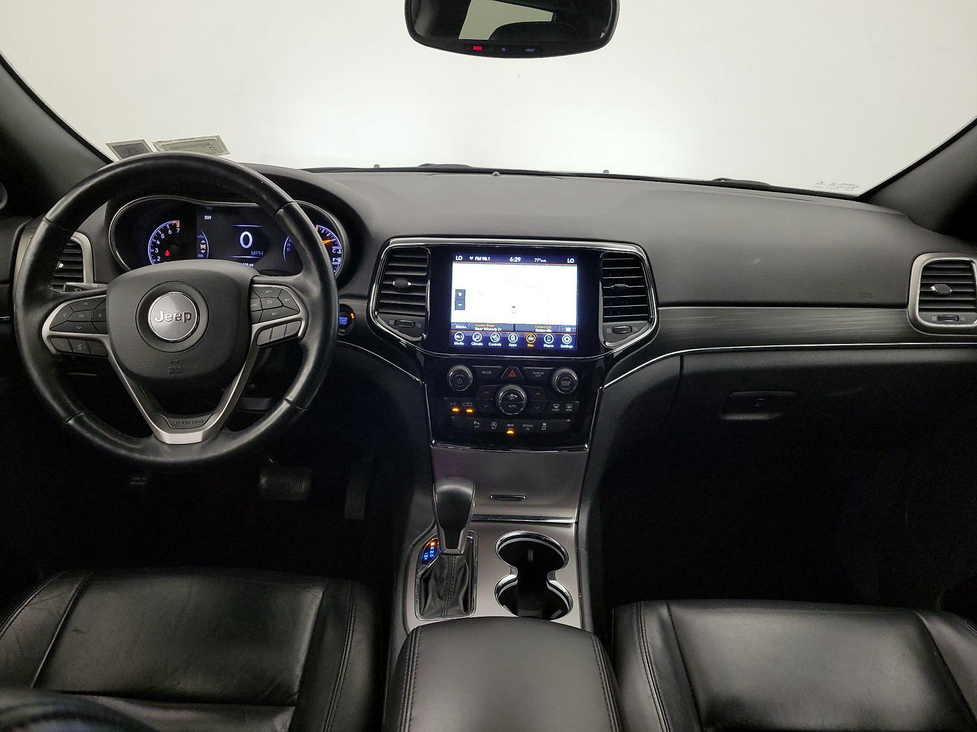 Thumbnail: 2020 Jeep Grand Cherokee - 9